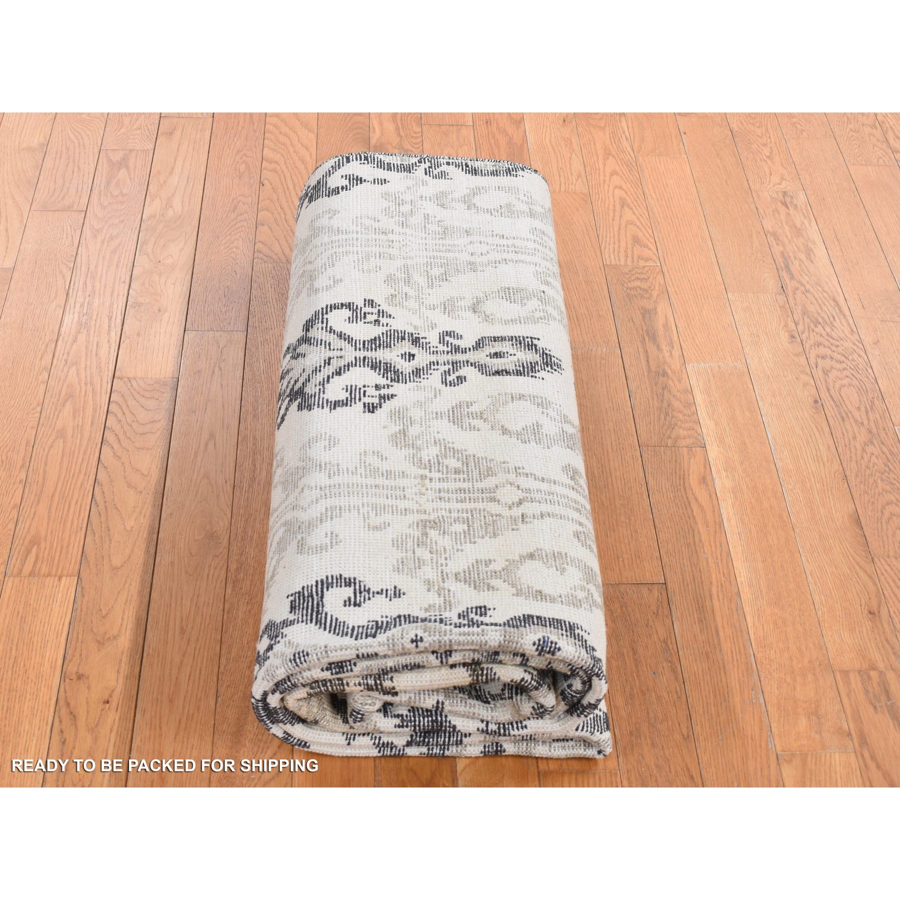 5'10"x8'7" Almond Brown, Tone on Tone Ikat Design, Pure Wool, Hand Knotted, Oriental Rug HR80964 - Image 8