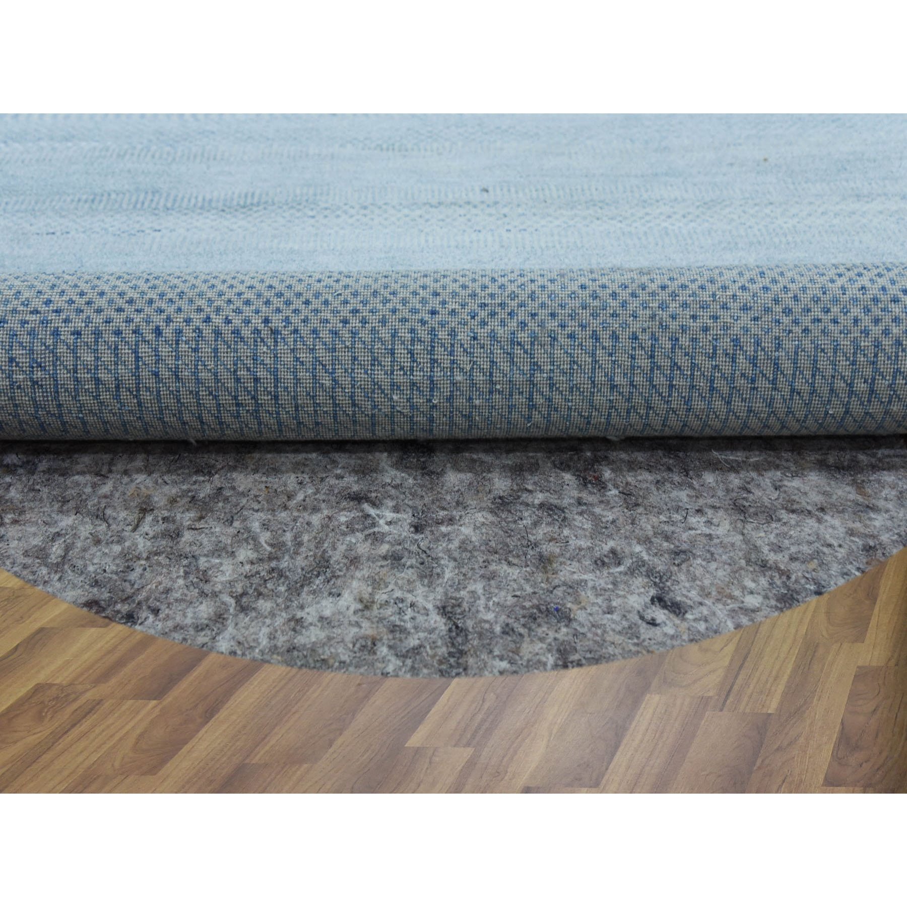 5'10"x5'10" Light Blue, Densely Woven Wool and Silk Hand Knotted, Modern Grass Design Gabbeh, Round Oriental Rug HR79157 - Image 3