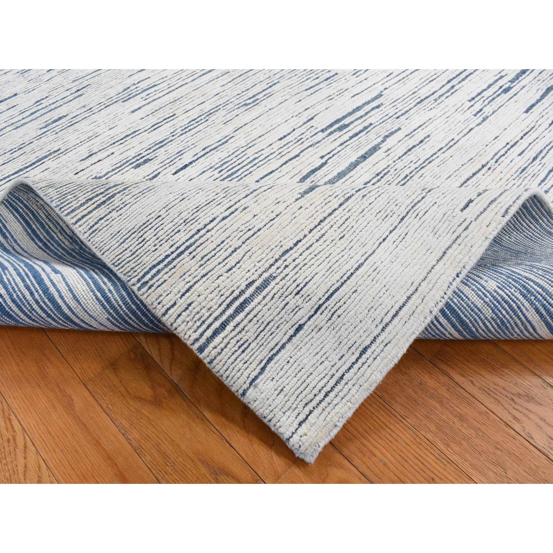 6'1"x9'4" Frost White, 100% Wool, Striae Design, Hand Knotted, Oriental Rug HR80991 - Image 5