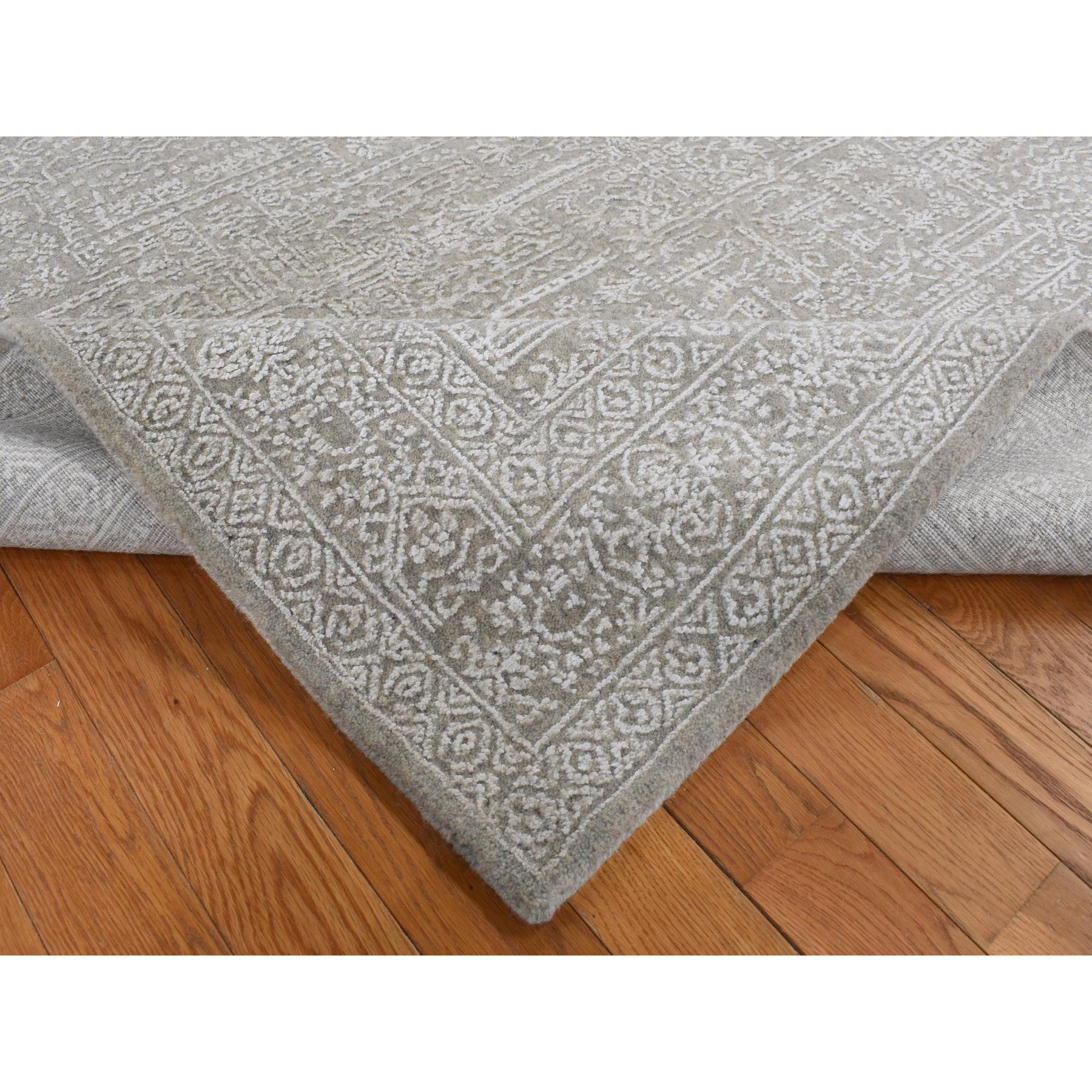 5'9"x9' Dorian Gray, Wool and Plant Based Silk, Fine Jacquard Hand Loomed, Tone on Tone, Oriental Rug HR87003 - Image 5