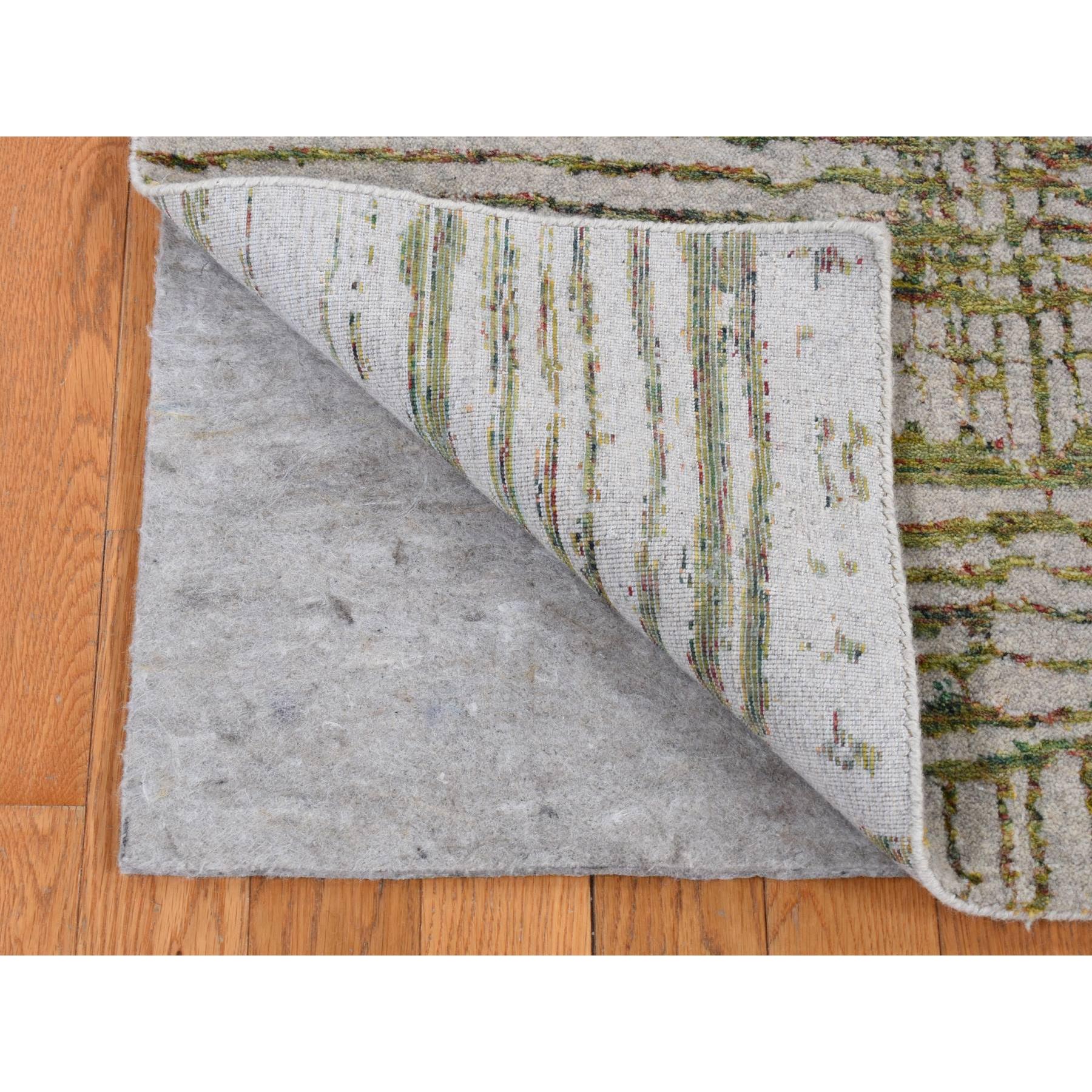 7'10"x9'9" Goose Gray, Fine Jacquard Hand Loomed, Modern, Wool and Silk, Oriental Rug HR87024 - Image 5