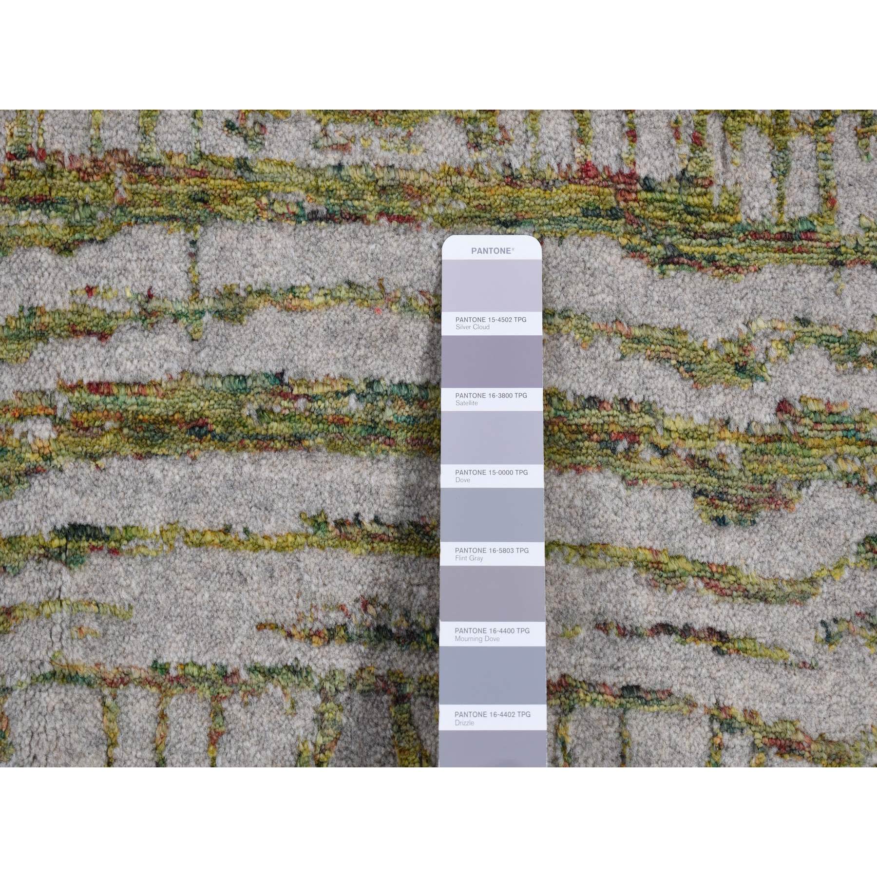 7'10"x9'9" Goose Gray, Fine Jacquard Hand Loomed, Modern, Wool and Silk, Oriental Rug HR87024 - Image 8