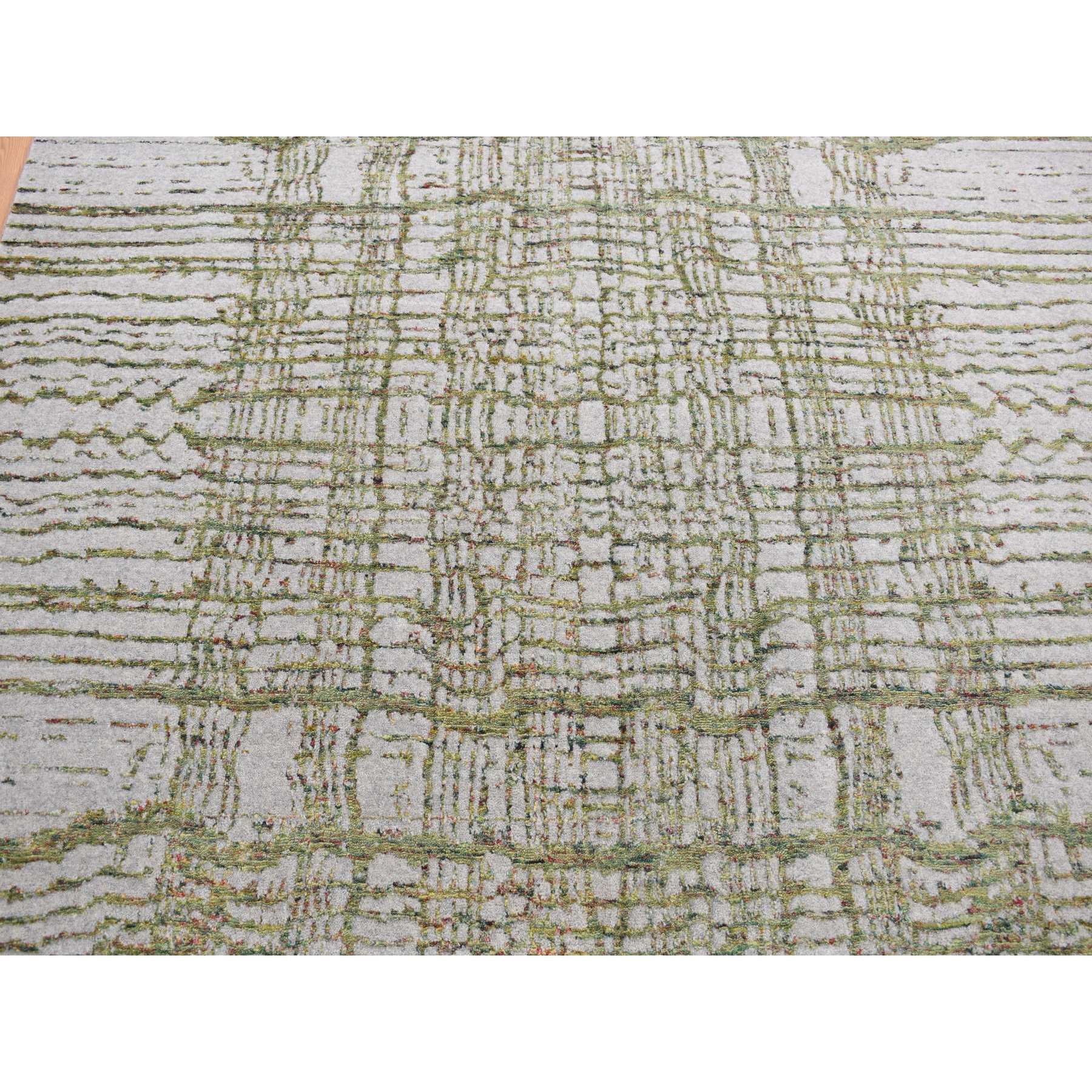 7'10"x9'9" Goose Gray, Fine Jacquard Hand Loomed, Modern, Wool and Silk, Oriental Rug HR87024 - Image 9