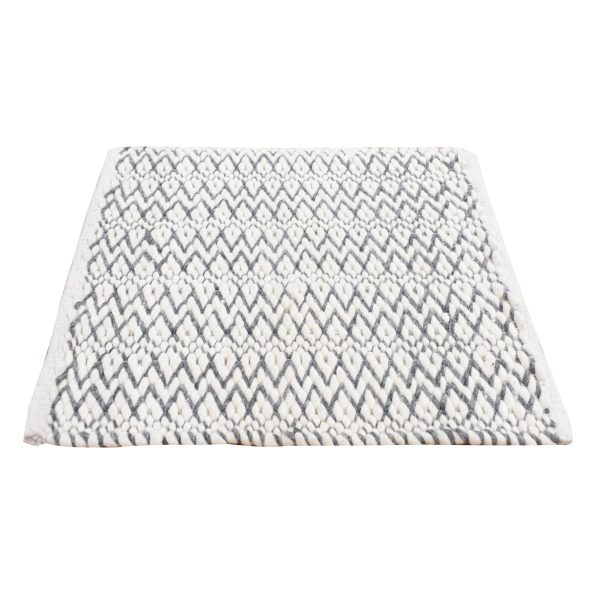 2'2"x2'2" Ivory, Looped and Uncut Flat Weave Pile, 100% Wool, Hand Woven, Big Knots, Natural Undyed Wool, Sample Fragment, Square Oriental Rug HR87415
