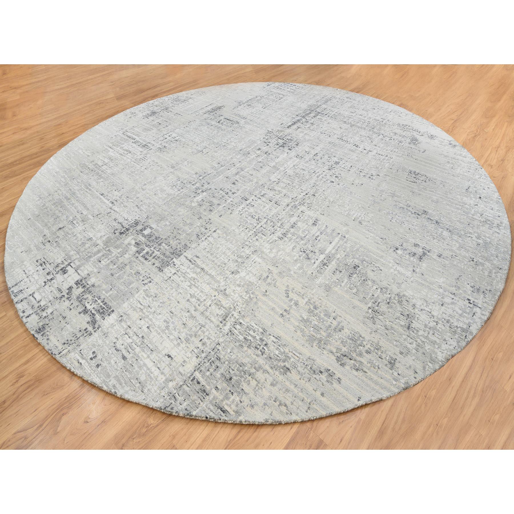 13'9"x13'9" Light Gray Hand Knotted Modern Hand Spun Undyed Natural Wool Round Oriental Rug HR64232 - Image 4