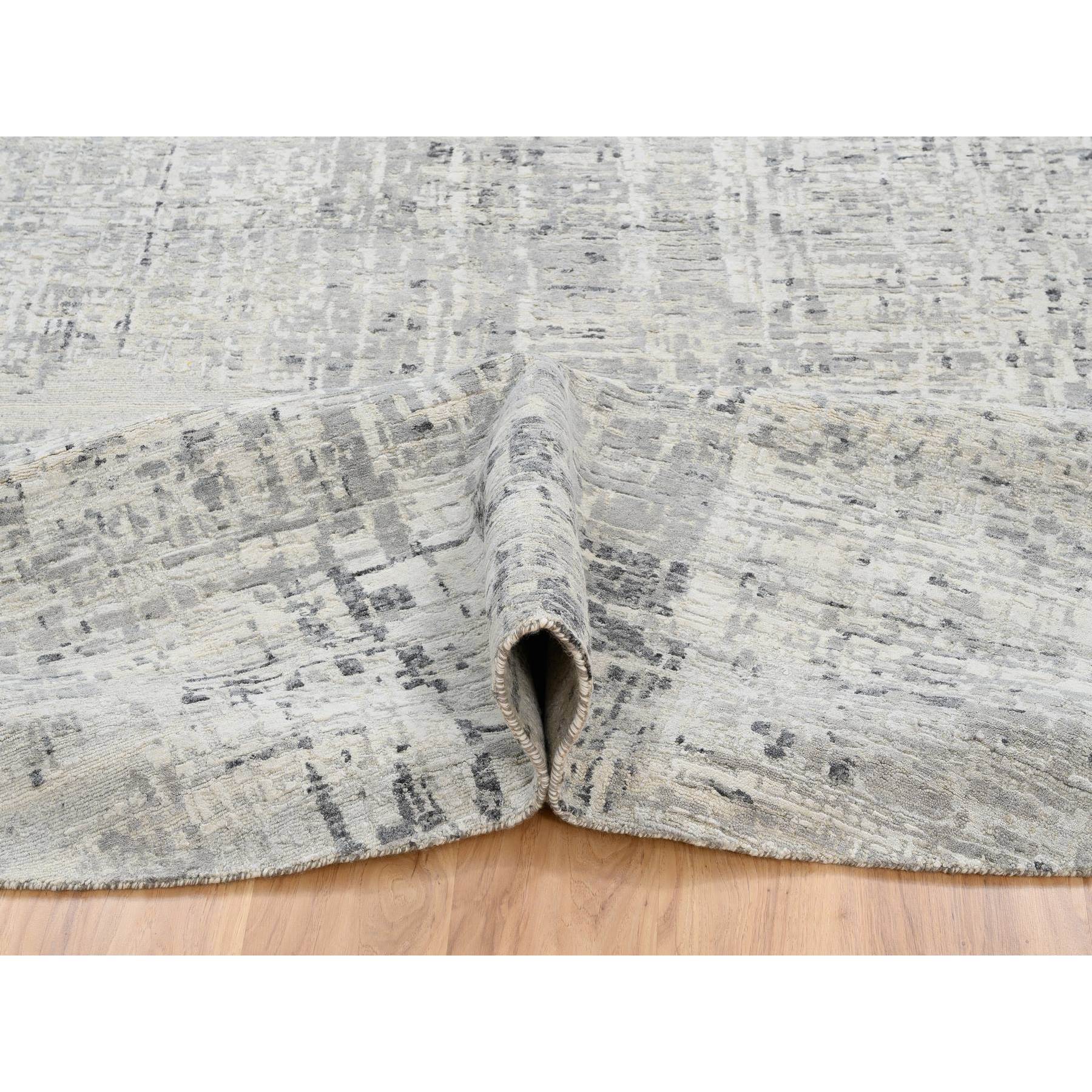 13'9"x13'9" Light Gray Hand Knotted Modern Hand Spun Undyed Natural Wool Round Oriental Rug HR64232 - Image 6