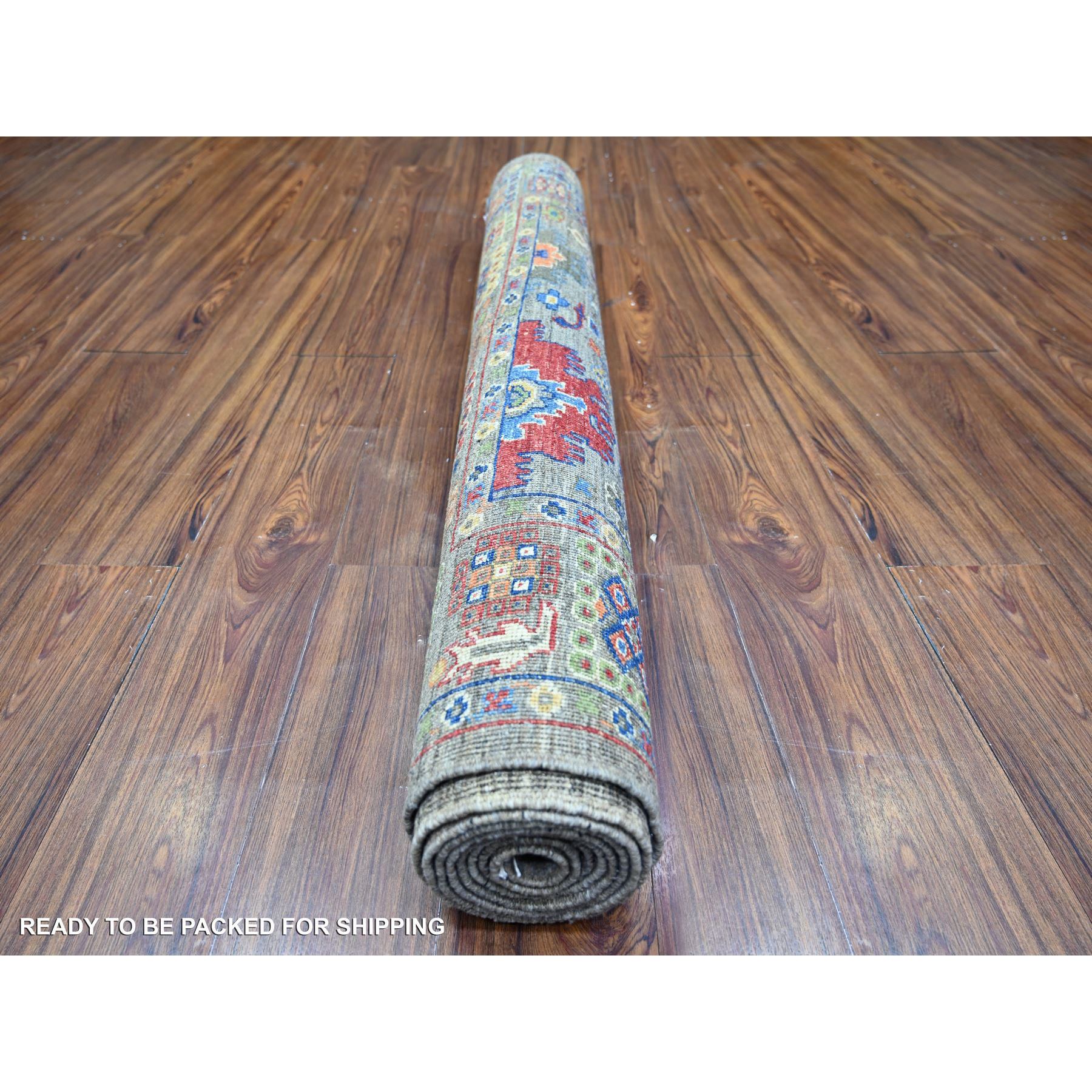 4'1"x9'8" Echo Gray, Densely Woven, Natural Dyes, Peshawar with Colorful Mahal Design with Heavy Large Elements and Wide Border, Hand Knotted, 100% Wool, Wide Runner Oriental Rug HR74560 - Image 4