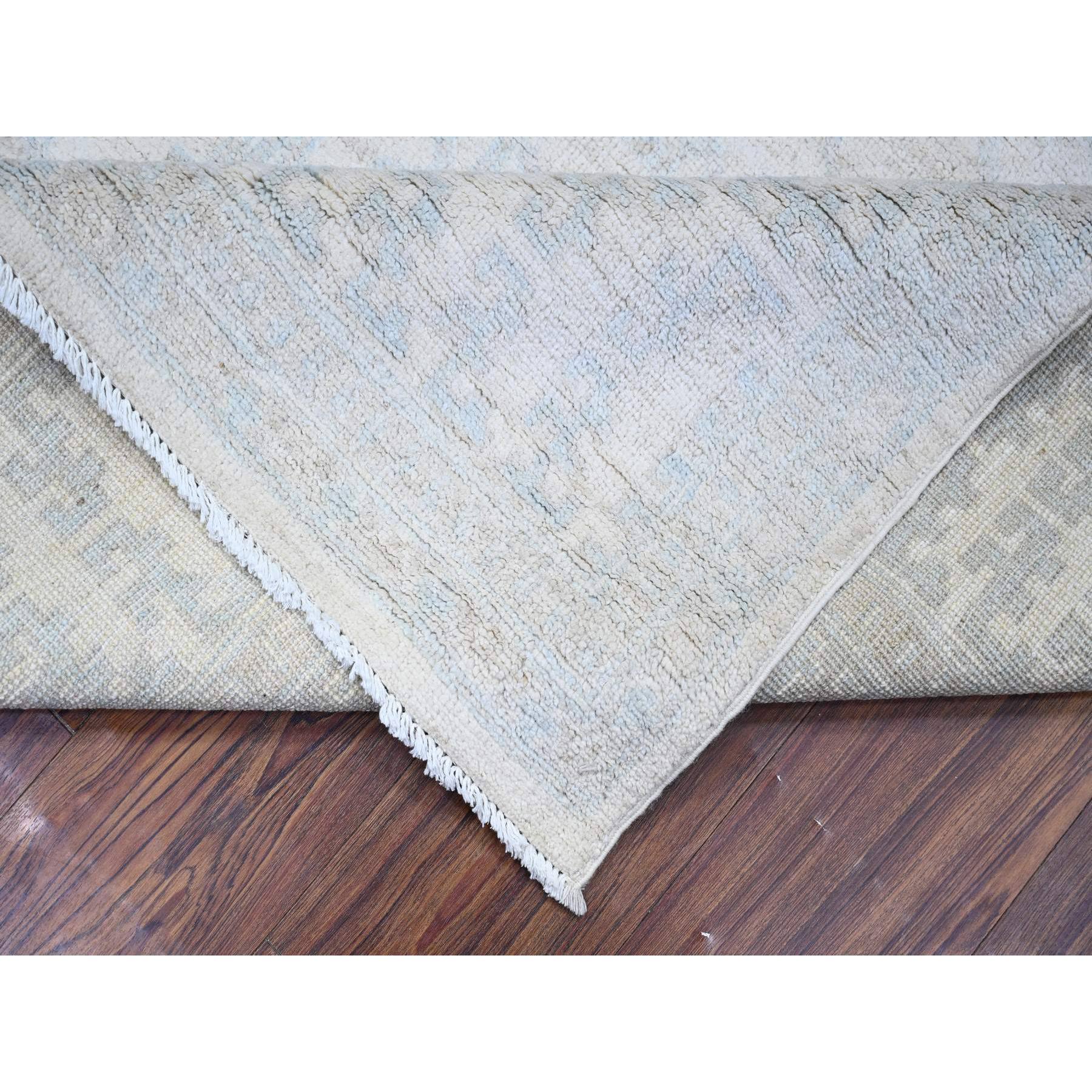 7'10"x9'5" Anti-Flash White, Hand Knotted, White Wash Khotan Inspired Pomegranate Design, Shiny Wool, Oriental Rug HR74667 - Image 7
