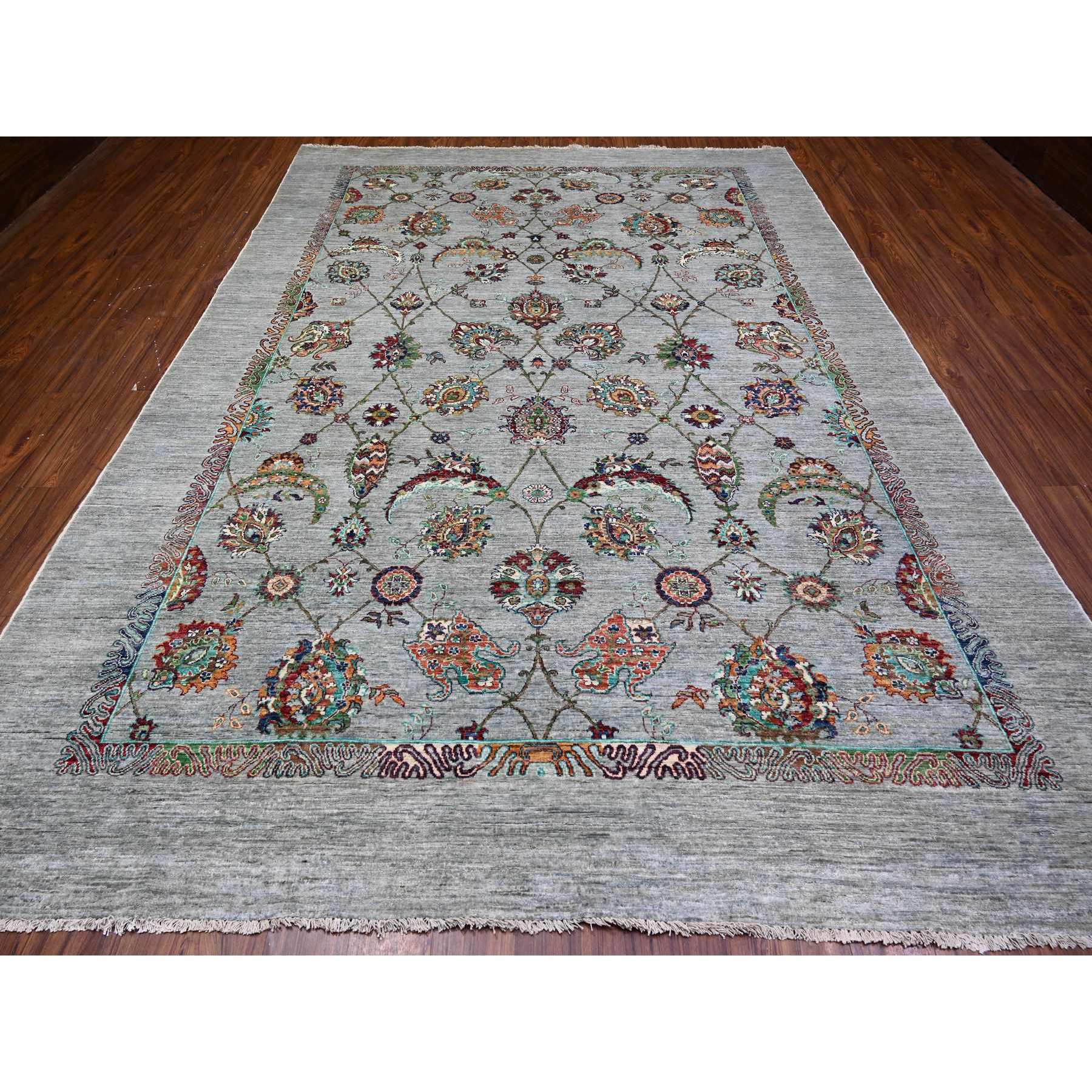 8'9"x12'1" Misty Gray, Sultani Motif with Tabriz Shah Abbass Flower Design Featuring a Plain Border, 100% Wool, Hand Knotted, Oriental Rug HR74704 - Image 3