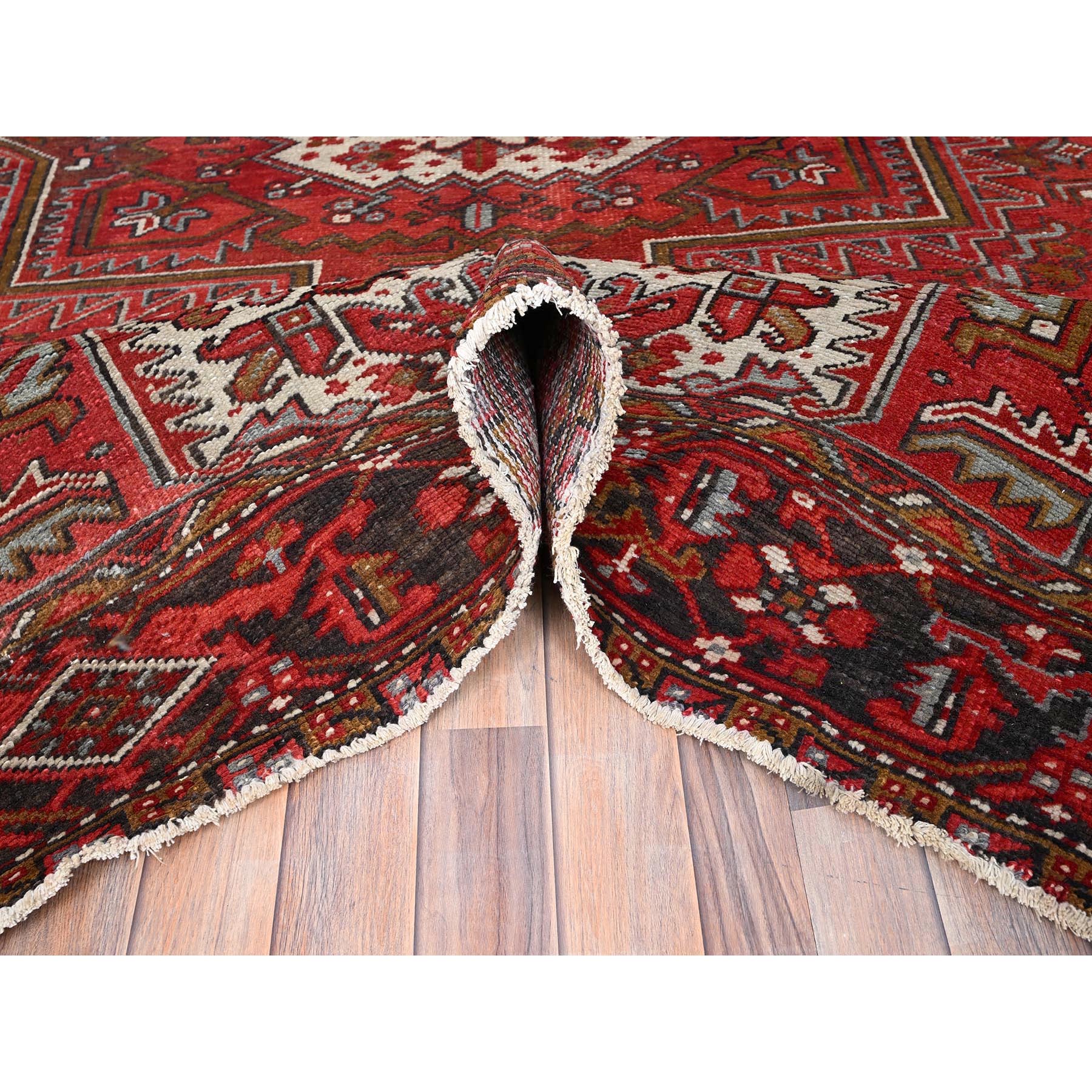 7'5"x10'2" Fire Brick Red, Vintage Persian Heriz with Village Motif, Good Condition, Distressed Look, Pure Wool, Hand Knotted, Oriental Rug HR85570 - Image 6