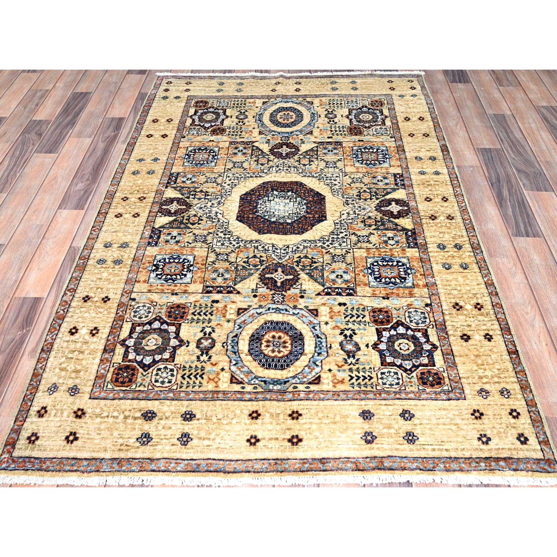 3'10"x6' Eggshell White, 200 KPSI, Extra Soft Wool, Hand Knotted, 14th Century Mamluk Dynasty Pattern, Vegetable Dyes, Oriental Rug HR85859 - Image 2