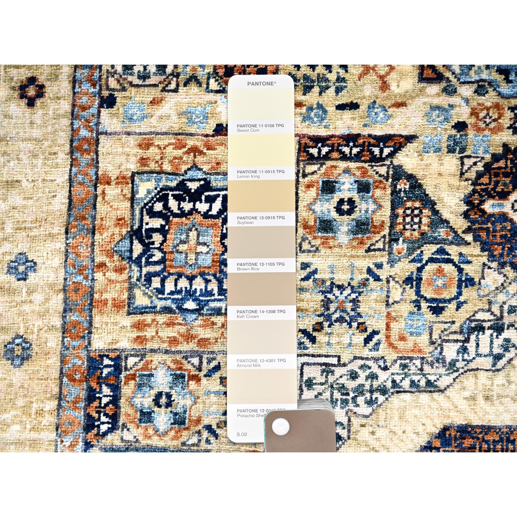 3'10"x6' Eggshell White, 200 KPSI, Extra Soft Wool, Hand Knotted, 14th Century Mamluk Dynasty Pattern, Vegetable Dyes, Oriental Rug HR85859 - Image 4