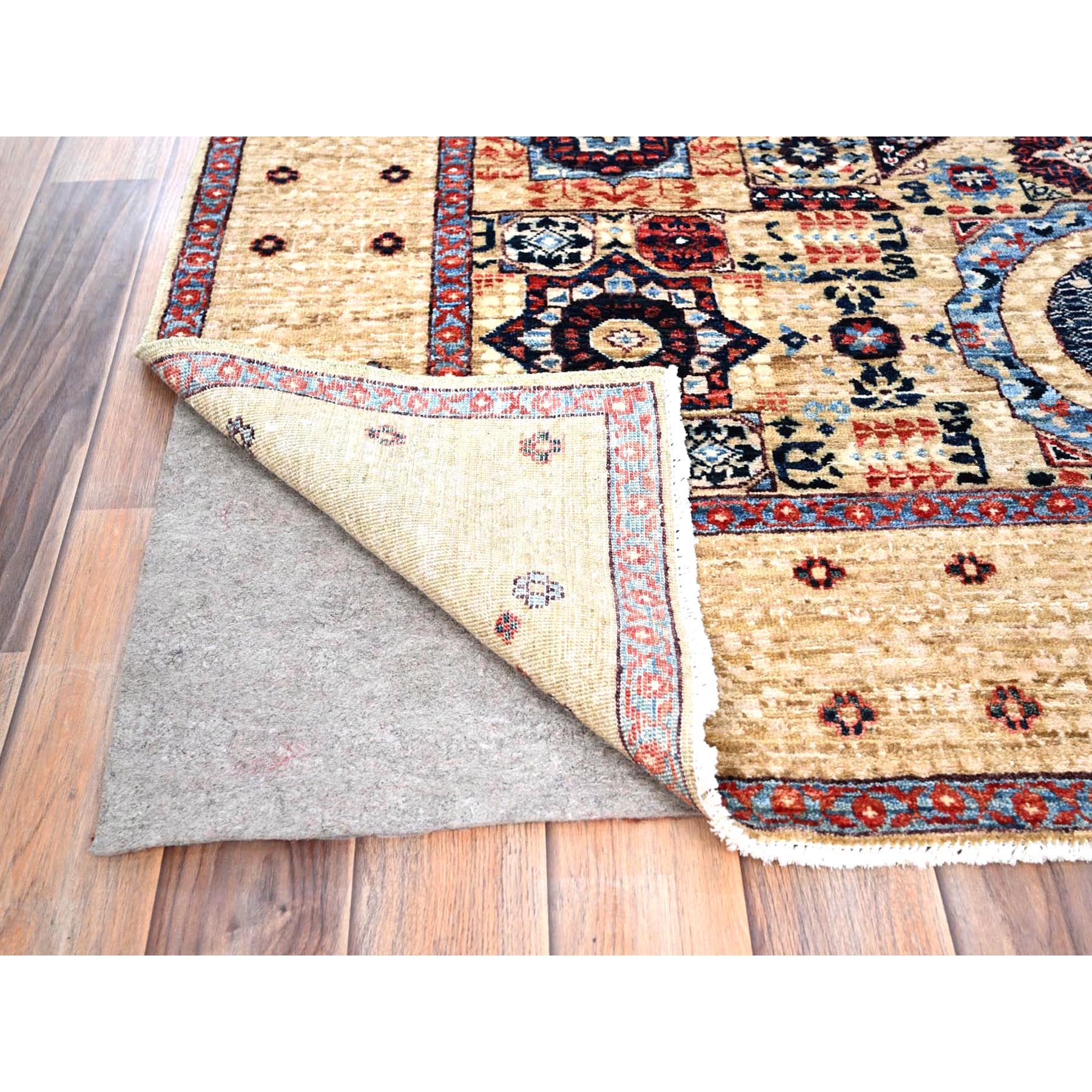 4'9"x7'1" Porcelain White, 14th Century Mamluk Dynasty Pattern, 200 KPSI, Natural Dyes, 100% Wool, Hand Knotted, Oriental Rug HR85860 - Image 3