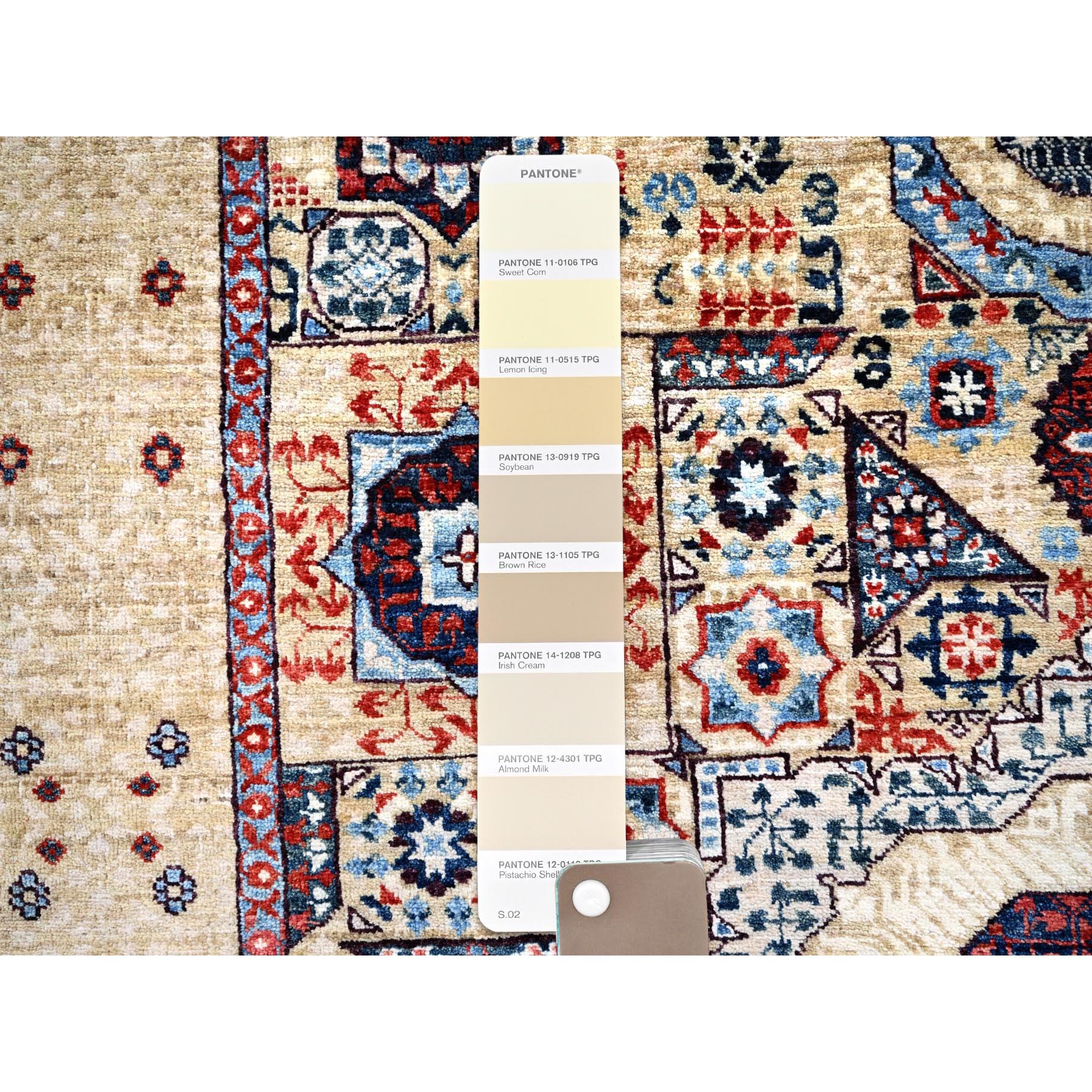 4'9"x7'1" Porcelain White, 14th Century Mamluk Dynasty Pattern, 200 KPSI, Natural Dyes, 100% Wool, Hand Knotted, Oriental Rug HR85860 - Image 4