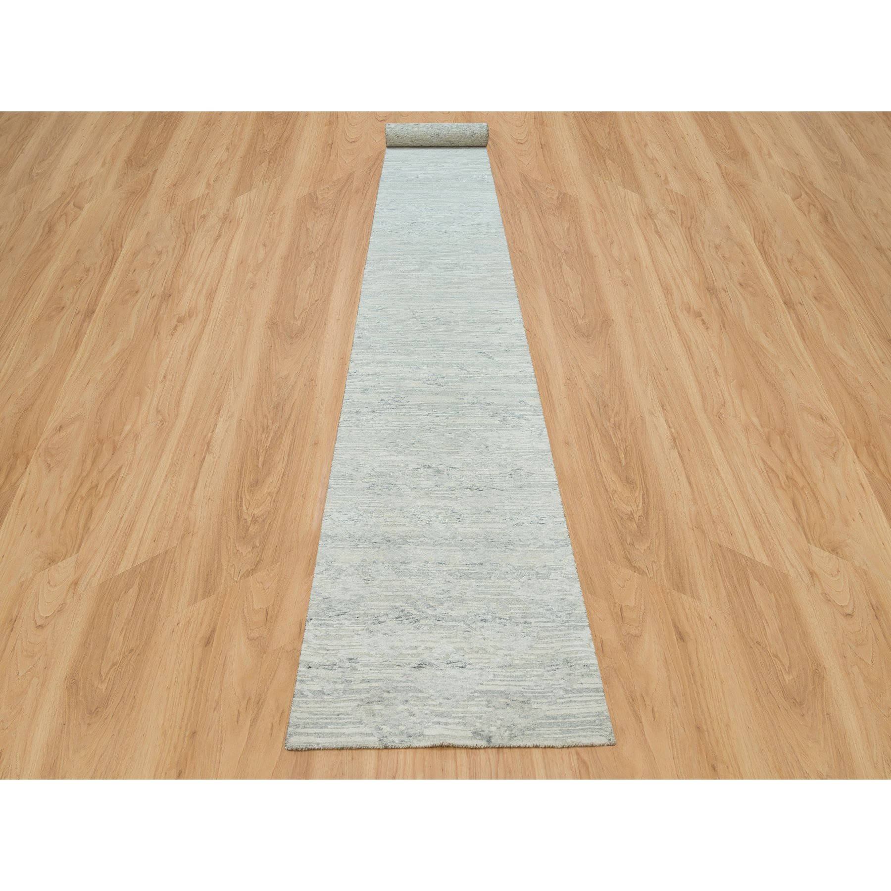 2'7"x22' Platinum Gray, Modern Design, Hand Spun Undyed Natural Wool, Hand Knotted, XL Runner Oriental Rug HR65957 - Image 2