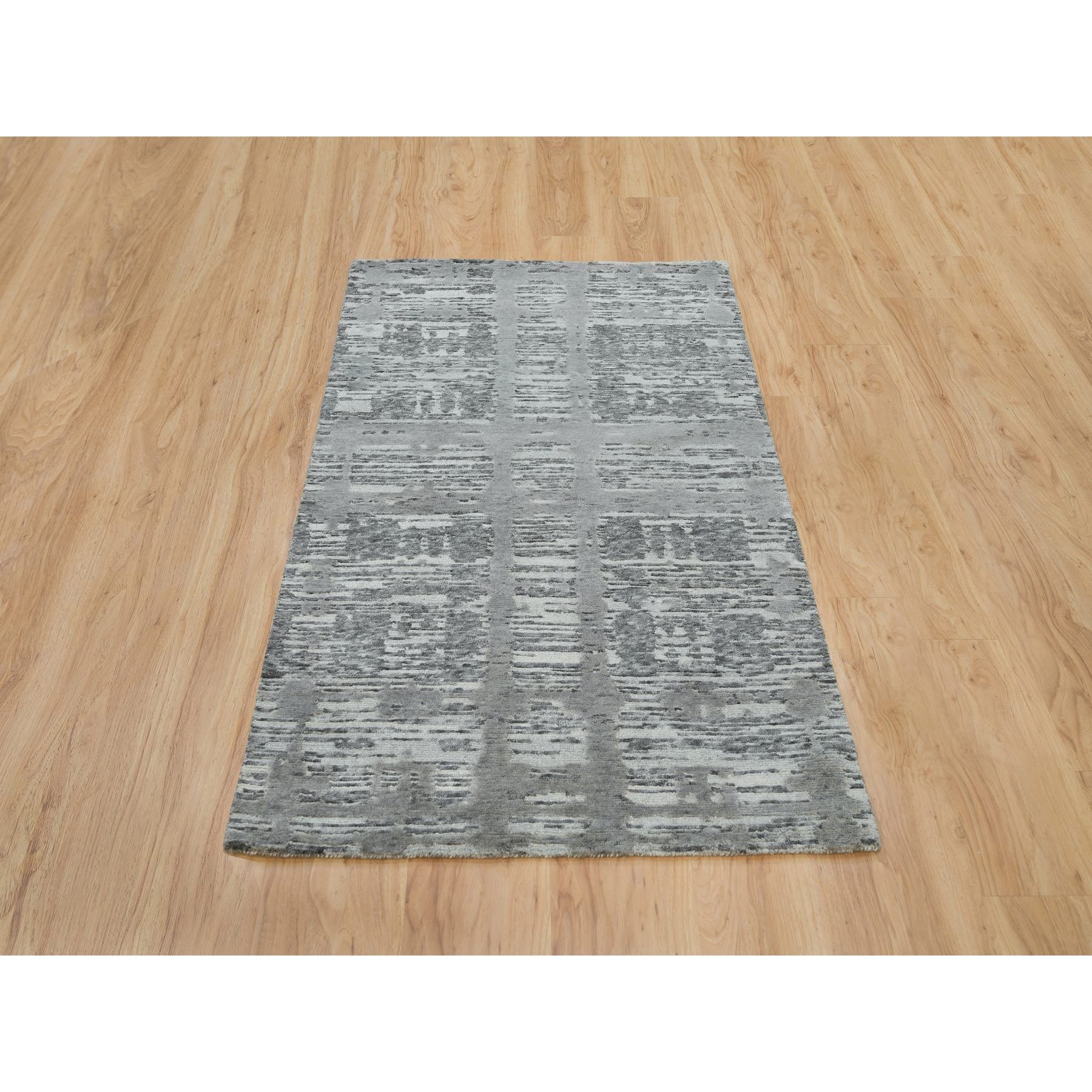 3'x5'1" Ash Gray, Modern Design, Hand Spun Undyed Natural Wool, Hand Knotted, Oriental Rug HR65961 - Image 2