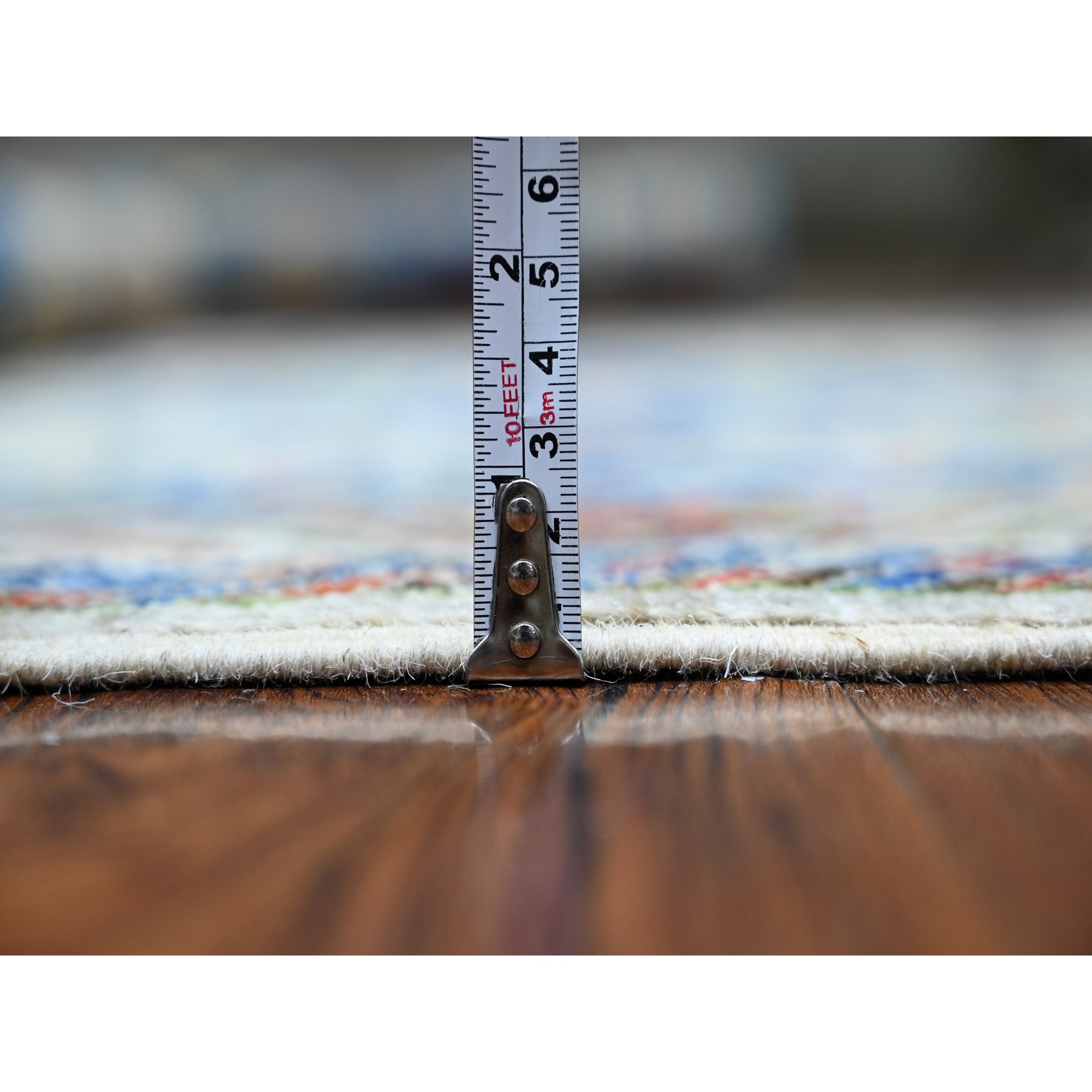 4'1"x6'2" Platinum Gray, Afghan Vegetable Dyes Handspun Wool with Antique Shiraz Design, Geometric Medallion, Small Animal and Human Figurines, Hand Knotted, Oriental Rug HR74854 - Image 5
