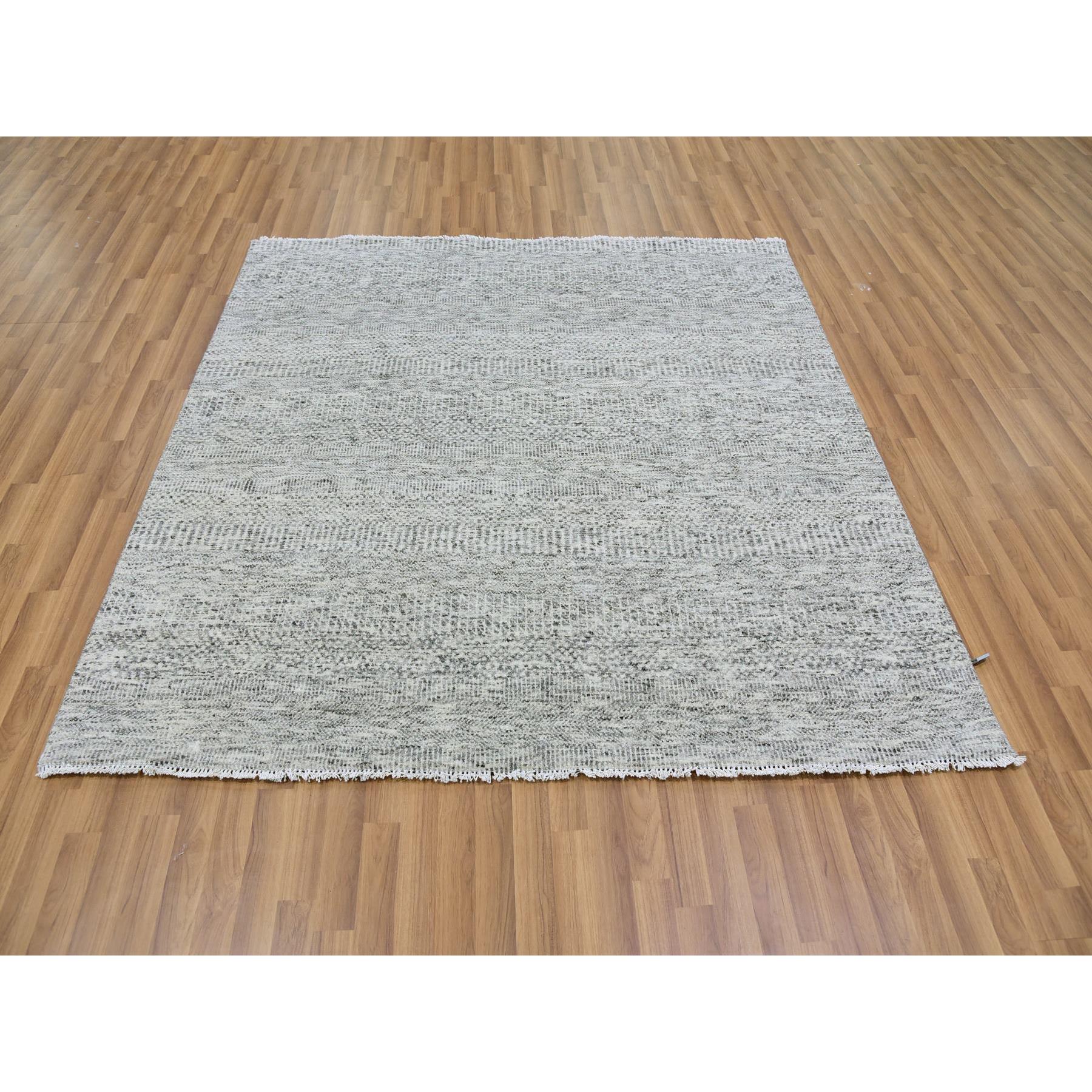 6'x6' Cloud Gray, Natural Undyed Wool, Modern Grass Design, Hand Knotted, Tone on Tone, Square Oriental Rug HR79518 - Image 2