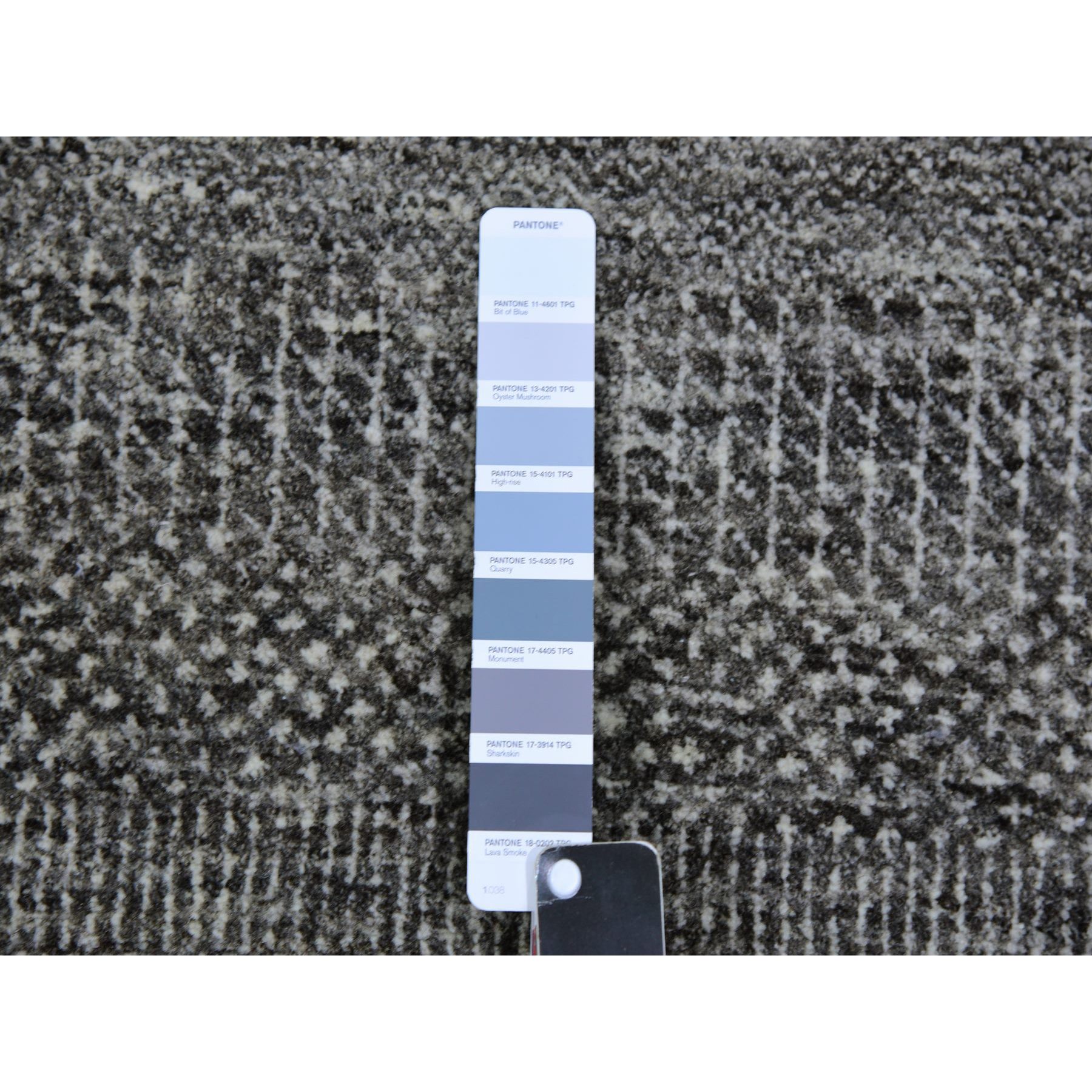 8'1"x8'2" Harbor Gray, Organic Undyed Wool, Modern Grass Design, Tone on Tone, Square Hand Knotted Oriental Rug HR79589 - Image 7