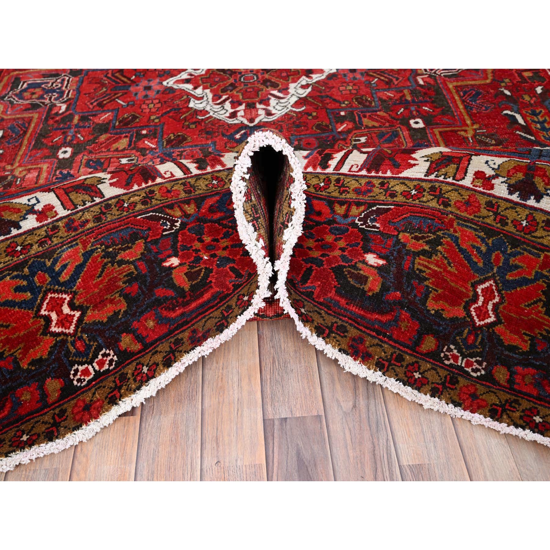 8'2"x11'10" Barn Red, Vintage Persian Heriz, Good Condition, Rustic Look, Worn Wool, Hand Knotted, Oriental Rug HR85663 - Image 6