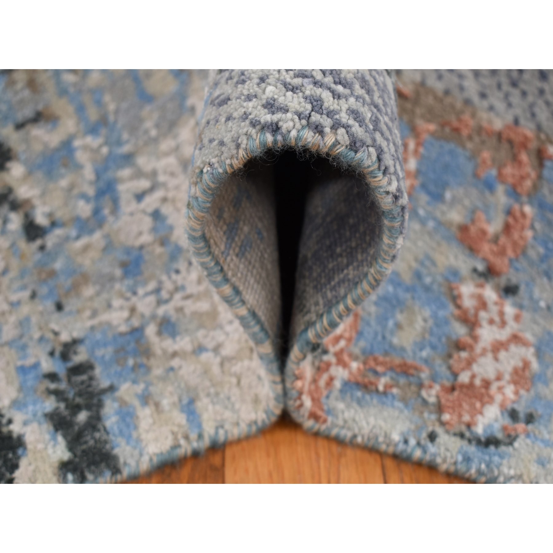 9'x12'2" Ruddy Blue, Modern Brick Design, Thick and Plush, Hand Knotted, Wool and Real Silk, Oriental Rug HR87102 - Image 7