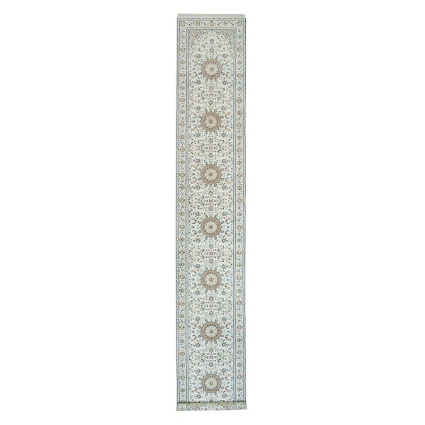 2'8"x16'7" Powder White, 250 KPSI, Pure Wool, Hand Knotted, Nain with All Over Flower Design, XL Runner Oriental Rug HR65993