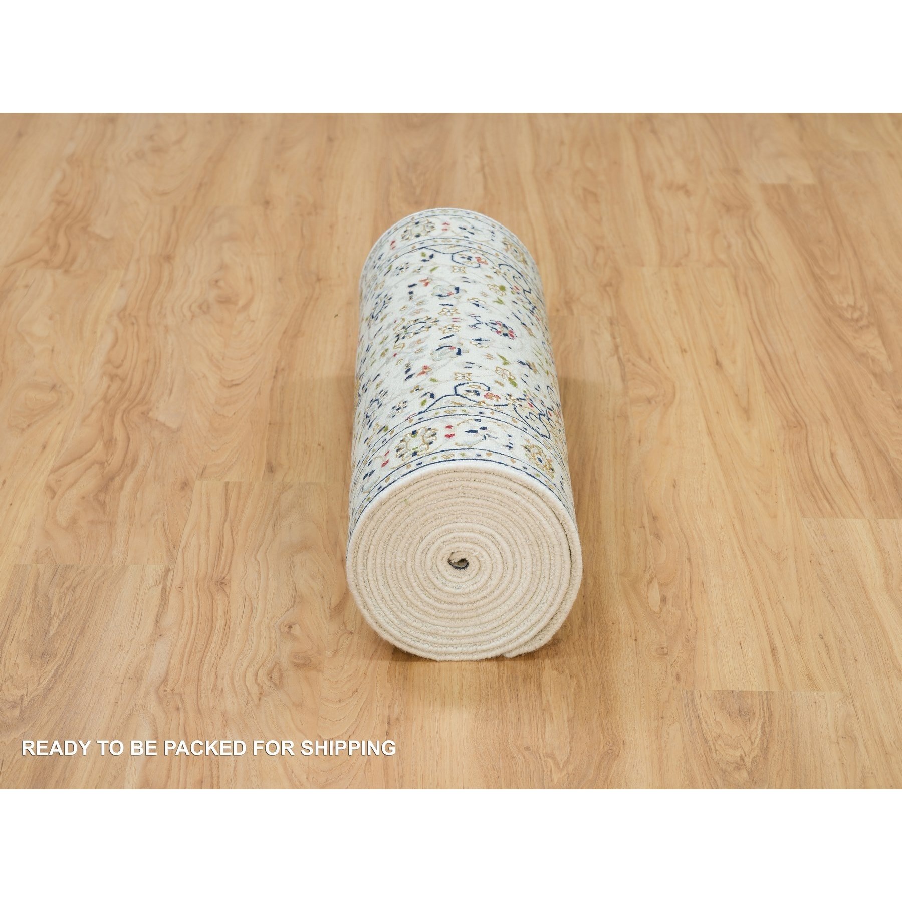 2'8"x16'7" Powder White, 250 KPSI, Pure Wool, Hand Knotted, Nain with All Over Flower Design, XL Runner Oriental Rug HR65993 - Image 6