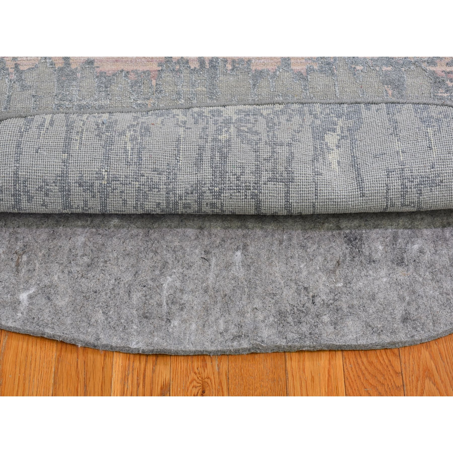 6'x6' Hand Knotted Cardiac Design with Pastel Colors Textured Wool and Pure Silk Round Oriental Rug HR66707 - Image 5