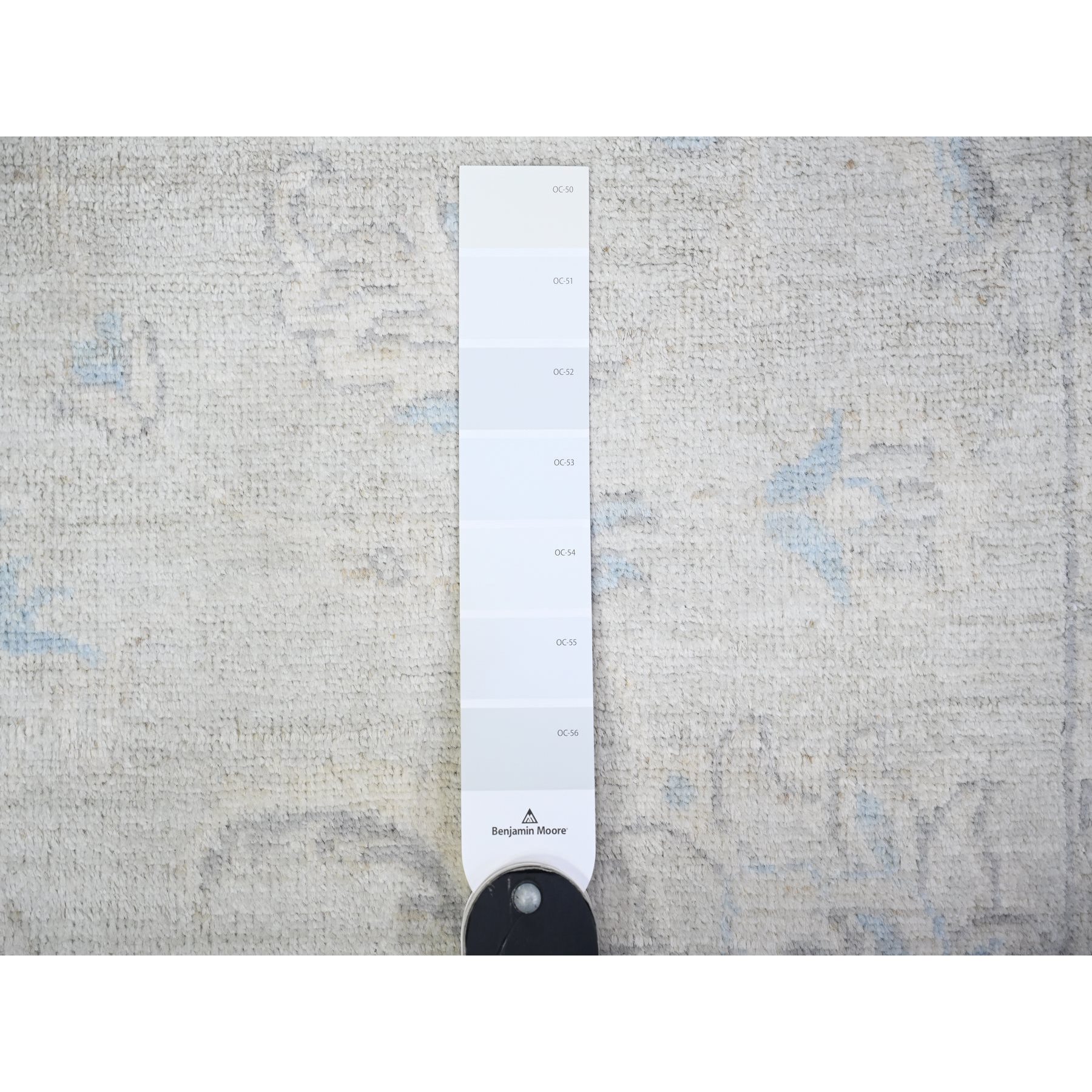 2'8"x12'2" Ice Gray, Vegetable Dyes, Peshawar Washed Out Faded Designs, Organic Wool, Hand Knotted, Runner Oriental Rug HR74778 - Image 3