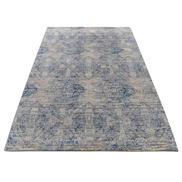 4'9"x7' Medium Gray, ERASED ROSSETS, Silk with Textured Wool, Hand Knotted, Oriental Rug HR87170