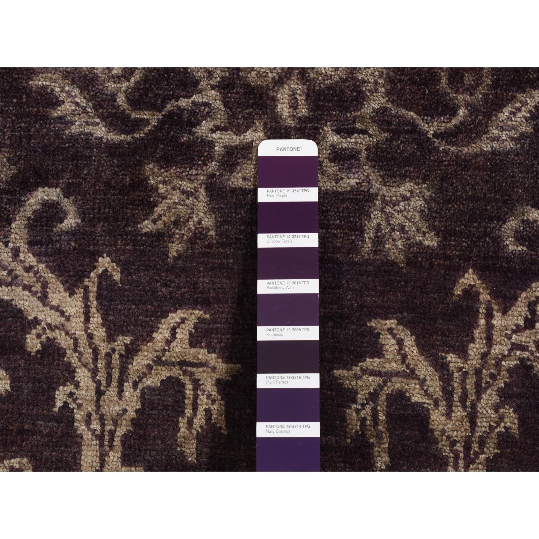 2'5"x9'8" Taupe Brown, Damask Tone on Tone, Wool and Silk, Hand Knotted, Runner Oriental Rug HR87251 - Image 3