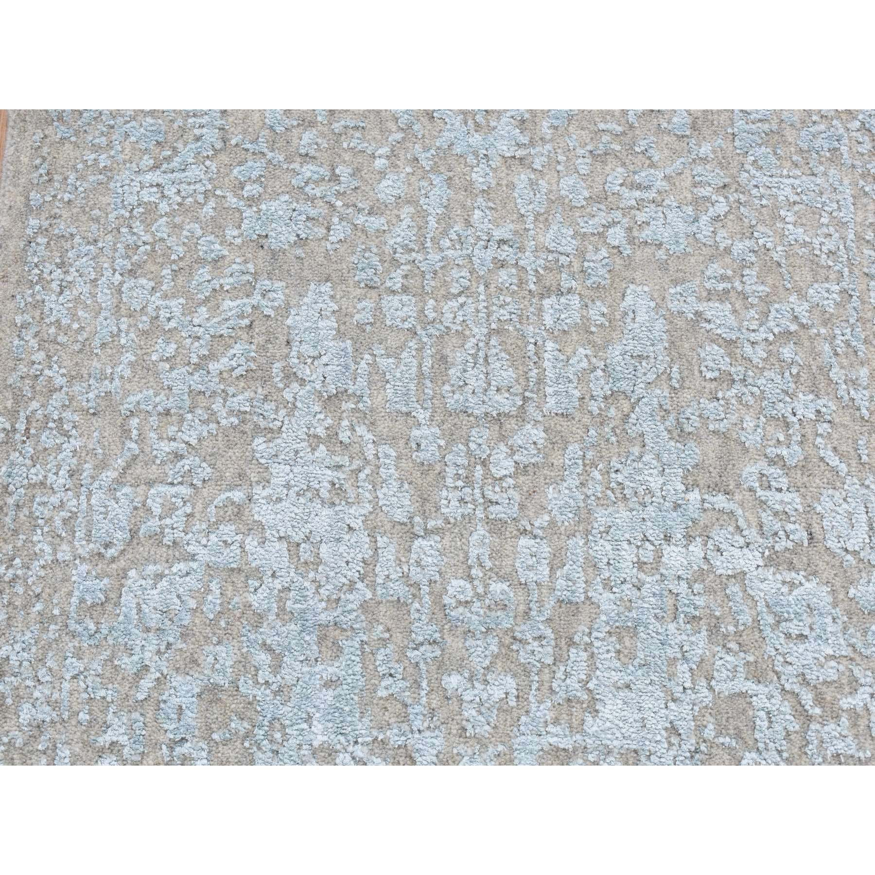 2'5"x10'1" Tan Color, Jacquard Hand Loomed, Wool and Art Silk, Tone on Tone Design, Runner Oriental Rug HR87260 - Image 4