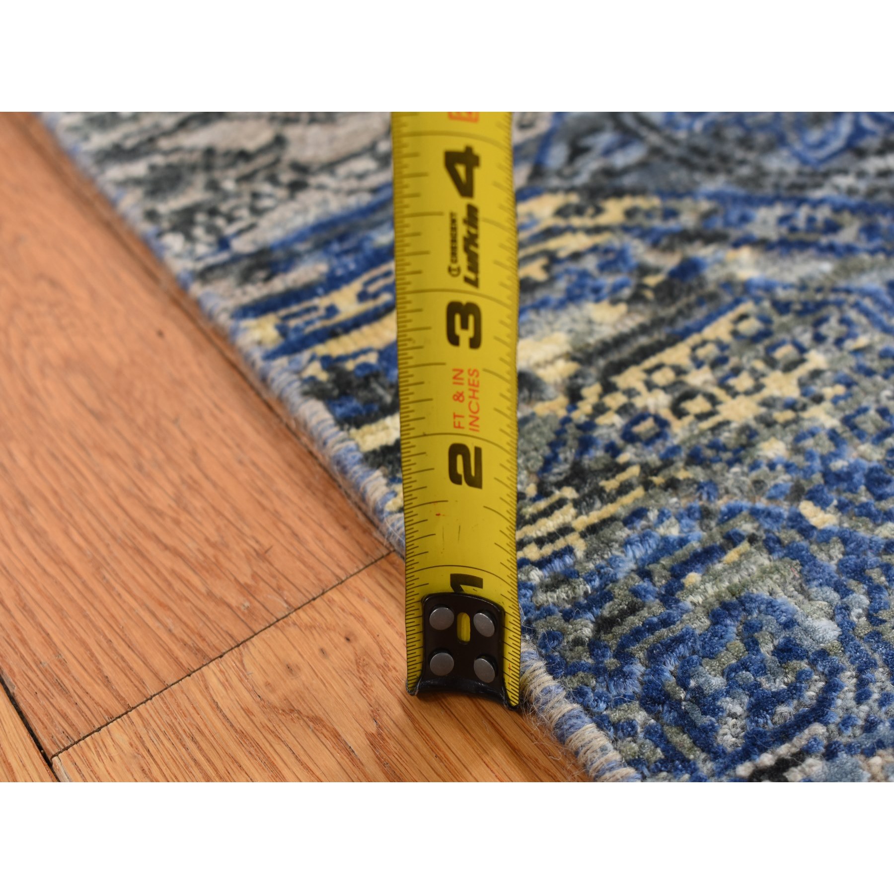 2'8"x9'1" Sapphire Blue, Repetitive Rosette Design, Silk With Textured Wool, Hand Knotted, Runner Oriental Rug HR87279 - Image 6