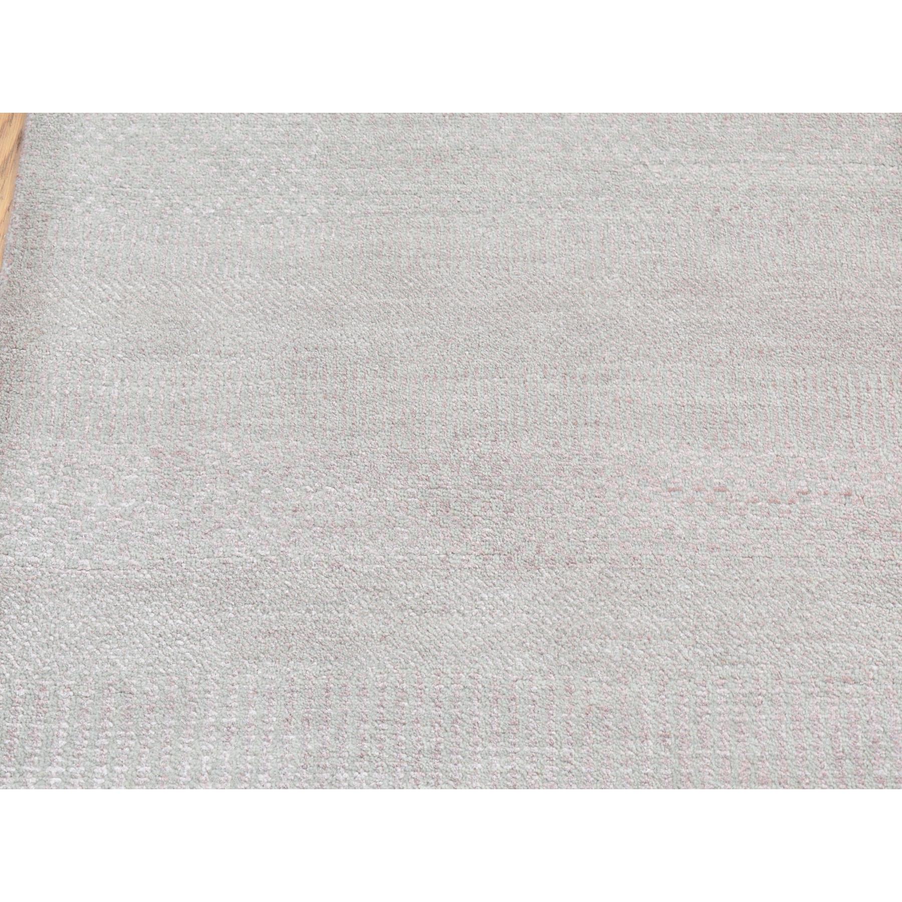 2'7"x11'3" Champagne Pink, Grass Design Gabbeh, Wool and Silk, Hand Knotted, Runner Oriental Rug HR87302 - Image 4