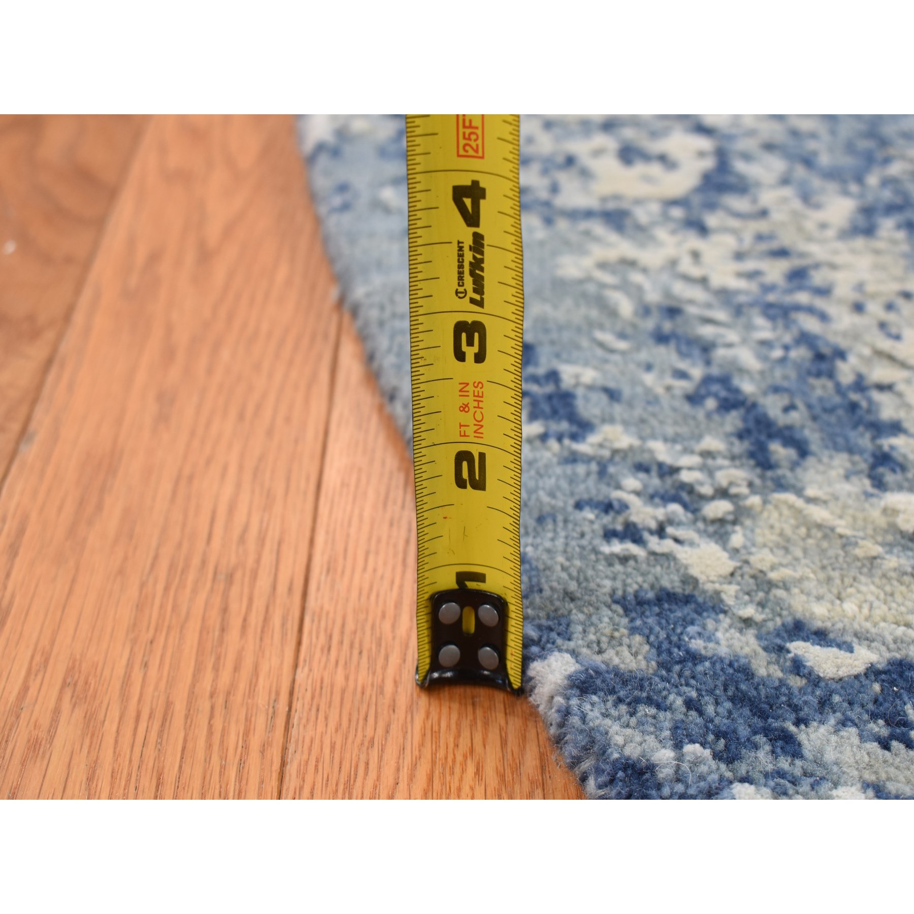 8'1"x8'1" Prussian Blue, Oceanic Abstract Design, Wool and Pure Silk, Hand Knotted, Round Oriental Rug HR87356 - Image 7