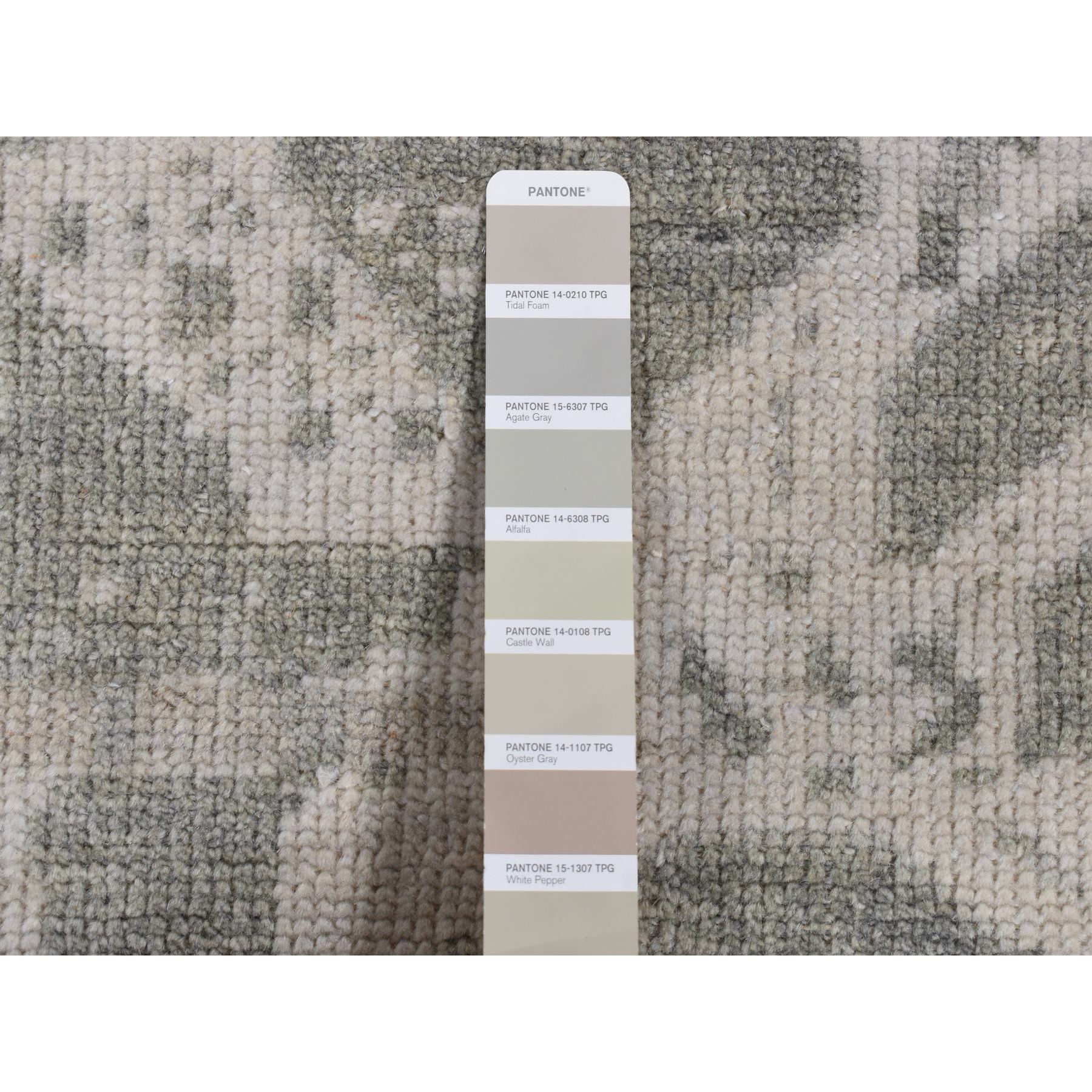 5'10"x9' Gainsboro Gray, Oushak Repetitive Botteh Design with Washed Out Colors, Pure Wool, Hand Knotted, Oriental Rug HR87427 - Image 6