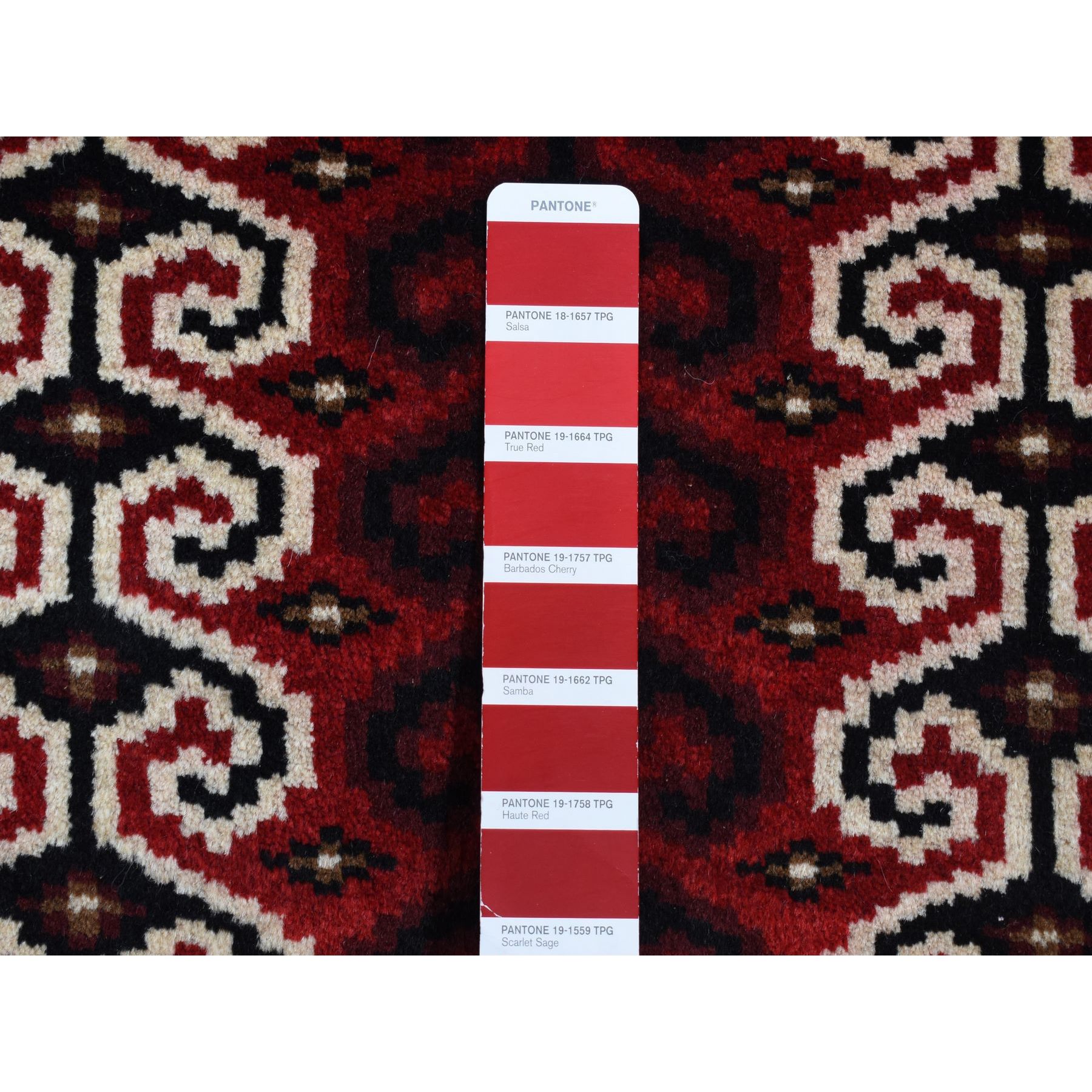 3'2"x4'1" Maroon Red, Turkoman Repetitive Geometrical Prayer Design, Pure Wool, Hand Knotted, Oriental Rug HR87460 - Image 5