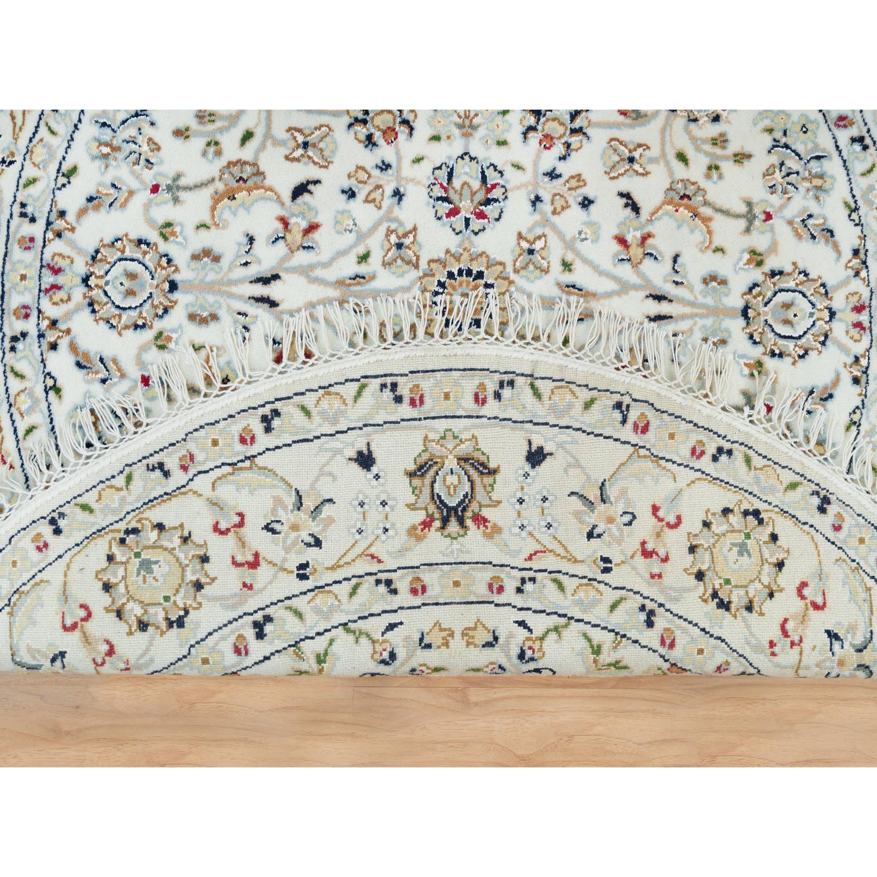 4'1"x4'1" Powder White, Hand Knotted, Nain with All Over Flower Design, 250 KPSI, Soft Wool, Round Oriental Rug HR90026 - Image 3