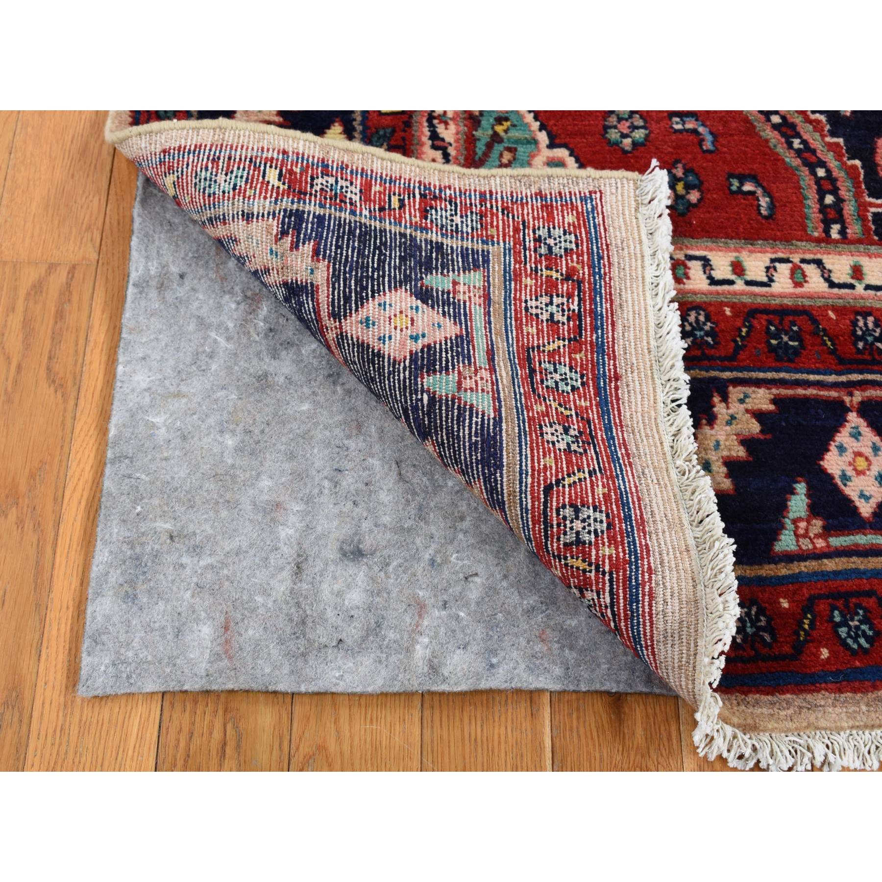 5'1"x9'7" Fire Brick Red, New Persian with Triple Serrated Medallion Design, Camel Hair, Pure Wool, Hand Knotted, Oriental Rug HR87575 - Image 4