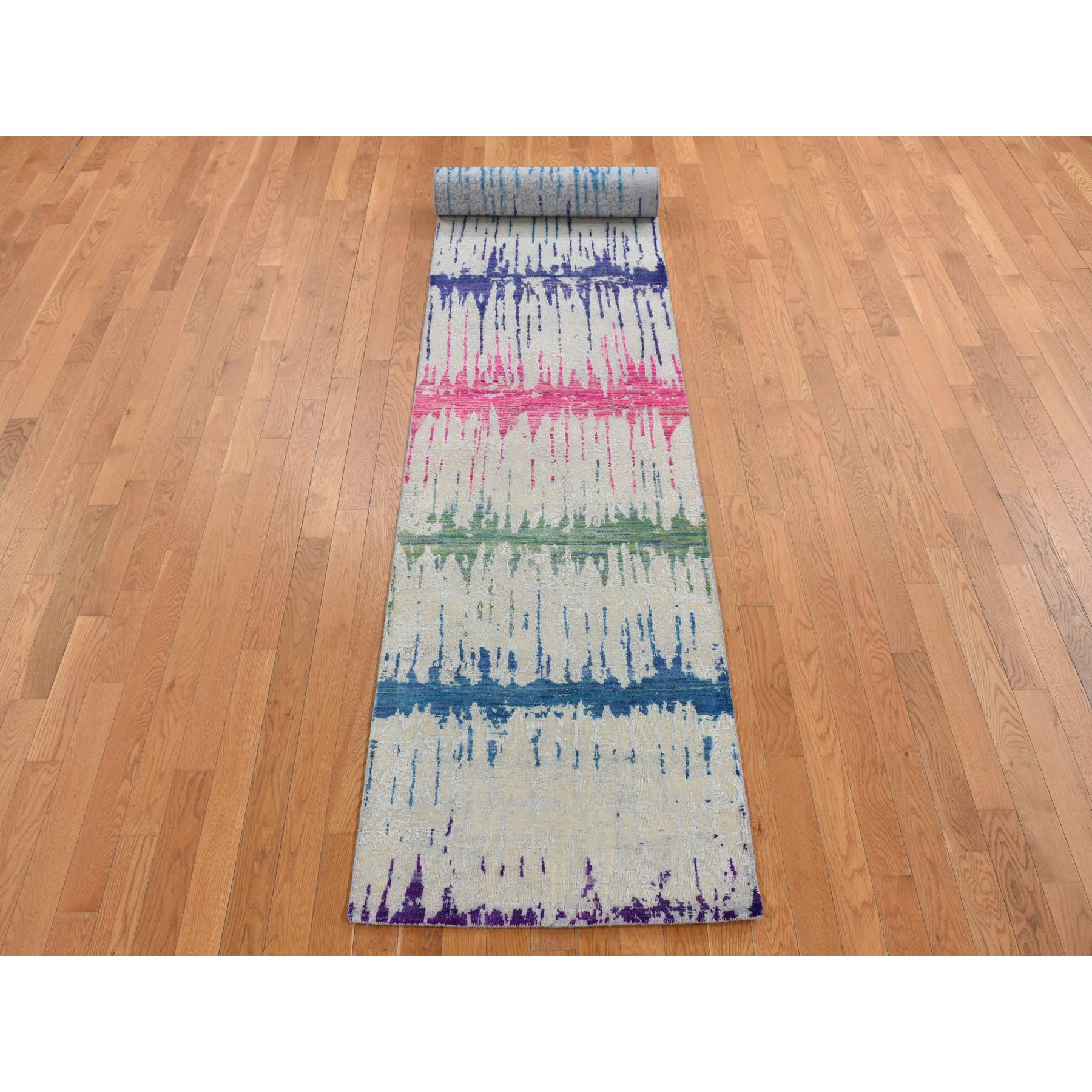 2'7"x14' Linen White, THE CARDIAC, Sari Silk with Textured Wool, Runner, Hand Knotted, Oriental Rug HR87636 - Image 2