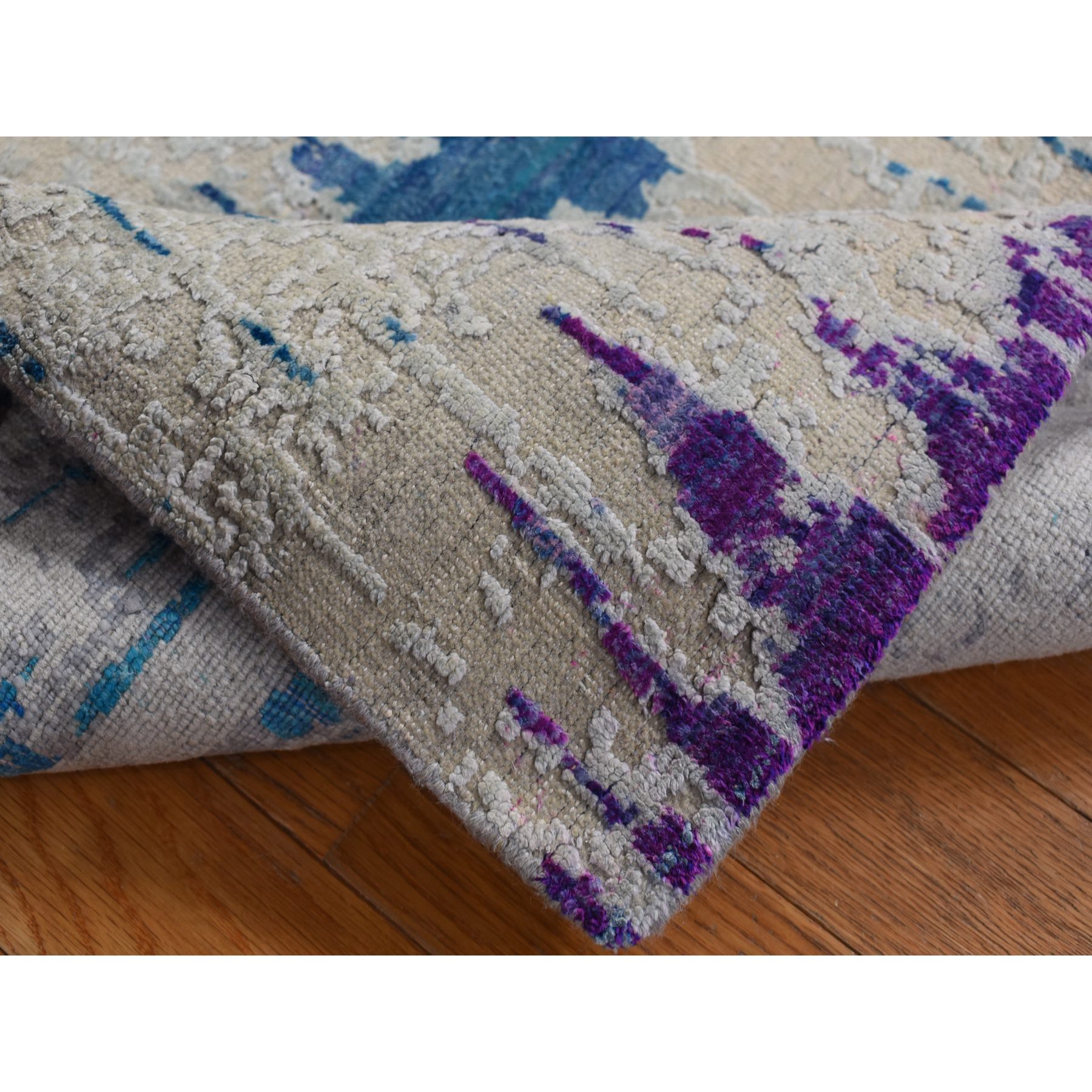 2'7"x14' Linen White, THE CARDIAC, Sari Silk with Textured Wool, Runner, Hand Knotted, Oriental Rug HR87636 - Image 5