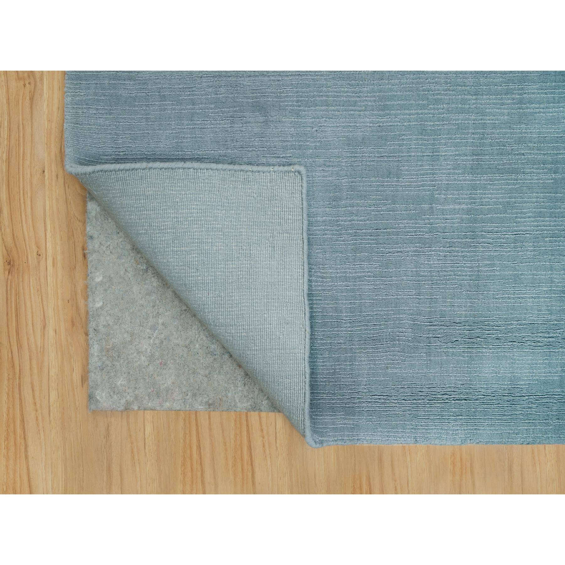 9'x12' Templeton Gray, Loom Knotted Plain Wool and Plant Based Silk, Thick and Plush Soft Pile, Oriental Rug HR90154 - Image 5
