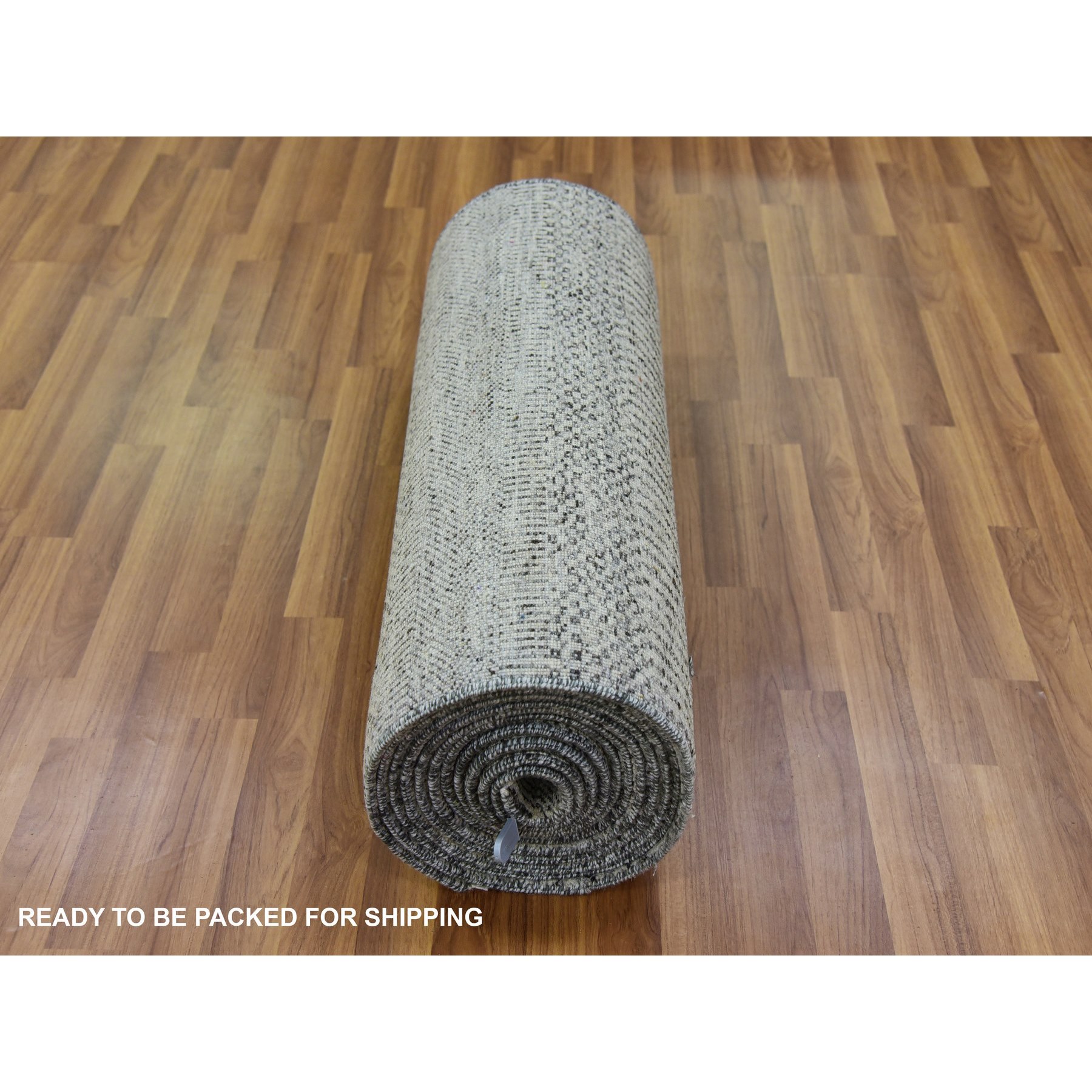 2'8"x20' Owl Gray, Hand Knotted, Tone on Tone, Modern Grass Design, XL Runner 100% Undyed Wool Oriental Rug HR79703 - Image 5