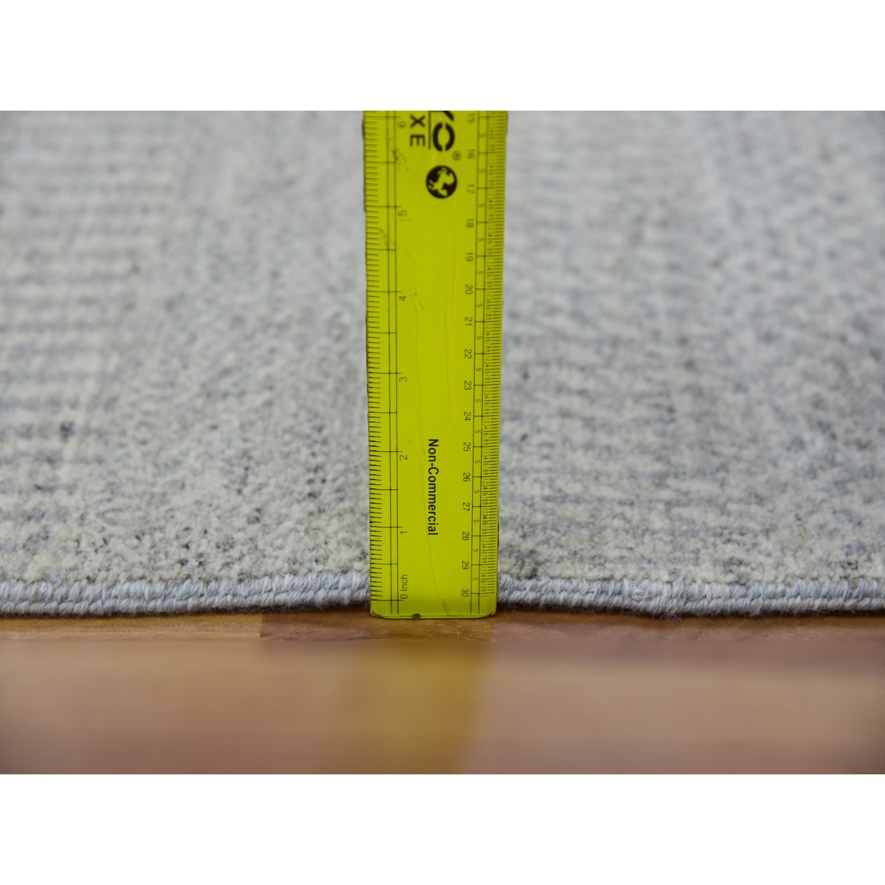 6'x6' Goose and Cadet Gray, 100% Undyed Wool Hand Knotted, Tone on Tone, Modern Grass Design, Square Oriental Rug HR79715 - Image 6