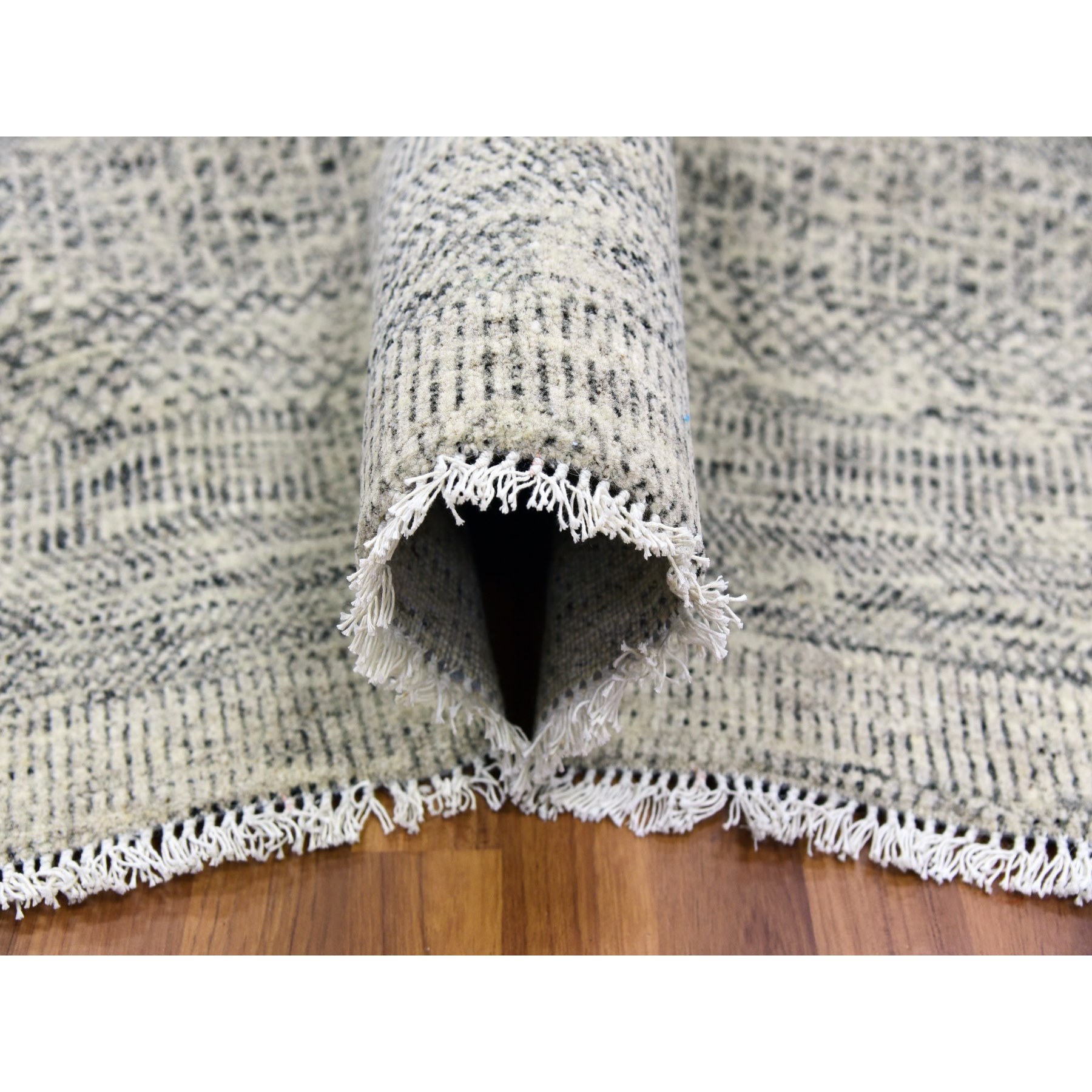 12'2"x15'4" Gentle Gray, Hand Knotted Tone on Tone, Modern Grass Design, Soft Natural Undyed Wool, Oversized Oriental Rug HR79737 - Image 6