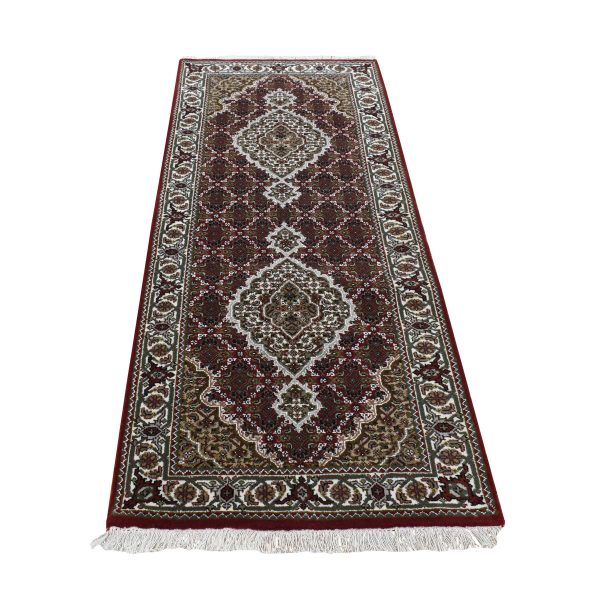 2'8"x6'10" Sangria Red, Tabriz Mahi, 100% Wool, Hand Knotted, Short Runner Oriental Rug HR87722