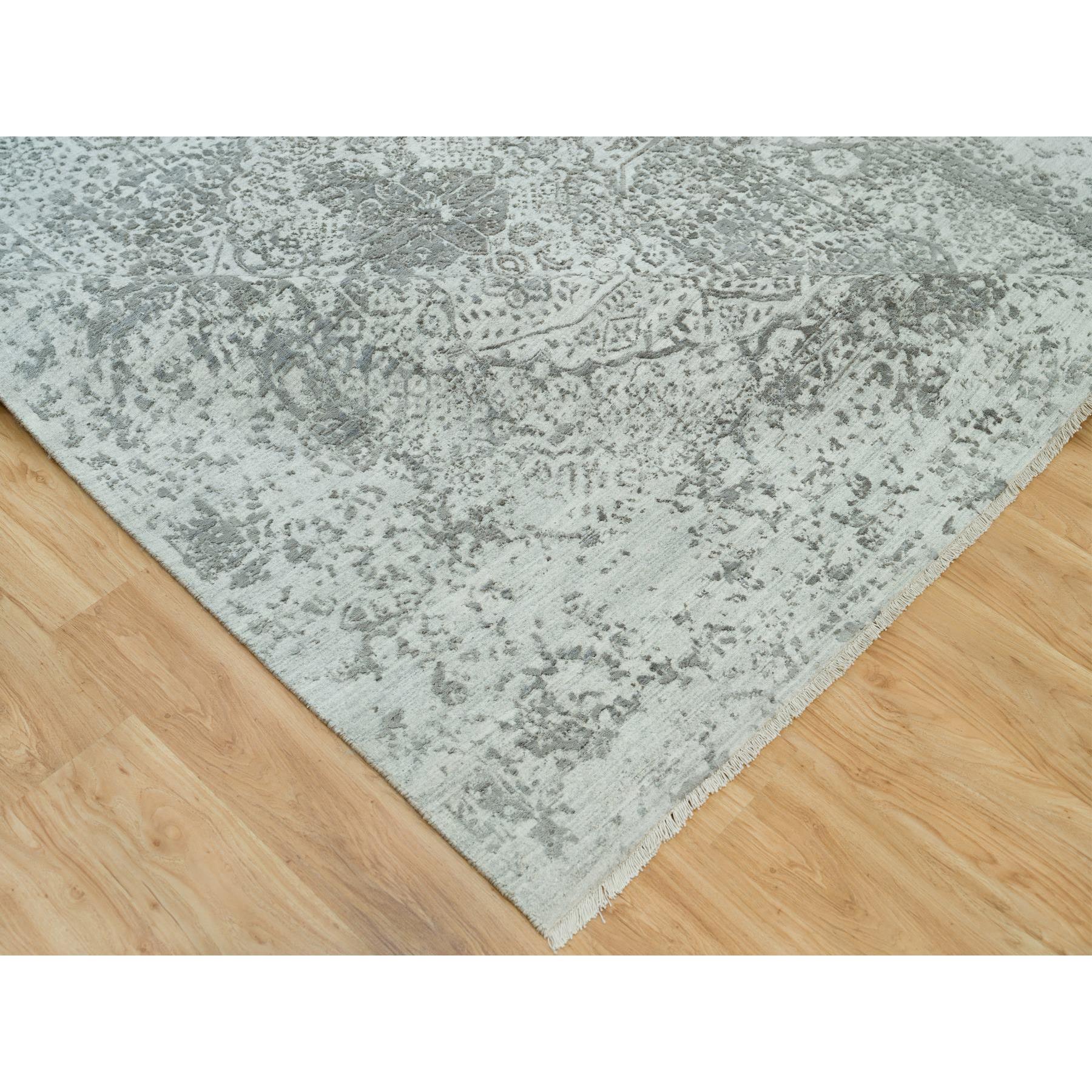 8'x10'1" Pale Smoke and Trout Gray, Hand Knotted, Broken Wool and Silk Persian Design, Oriental Rug HR90200 - Image 7