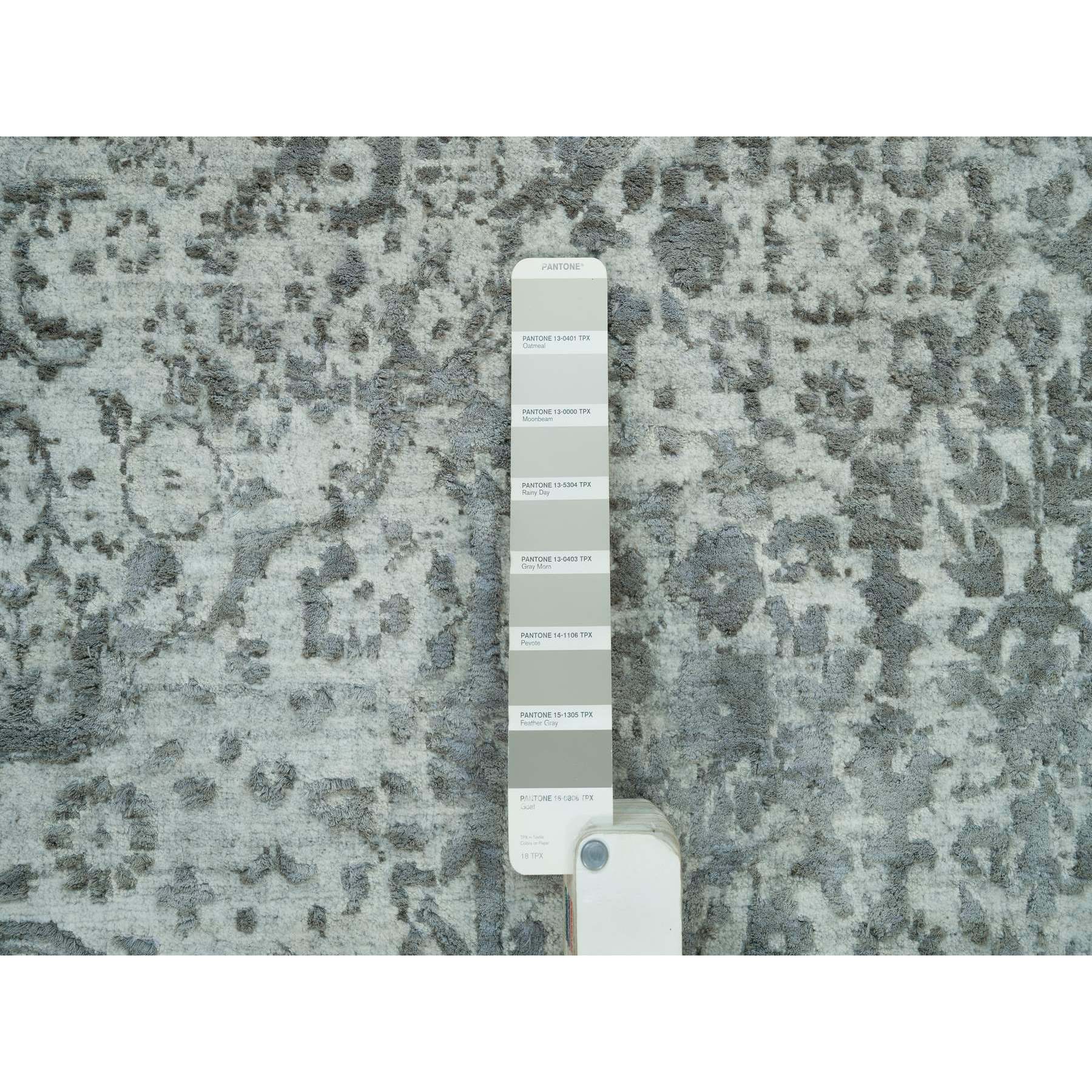 8'x10'1" Pale Smoke and Trout Gray, Hand Knotted, Broken Wool and Silk Persian Design, Oriental Rug HR90200 - Image 8