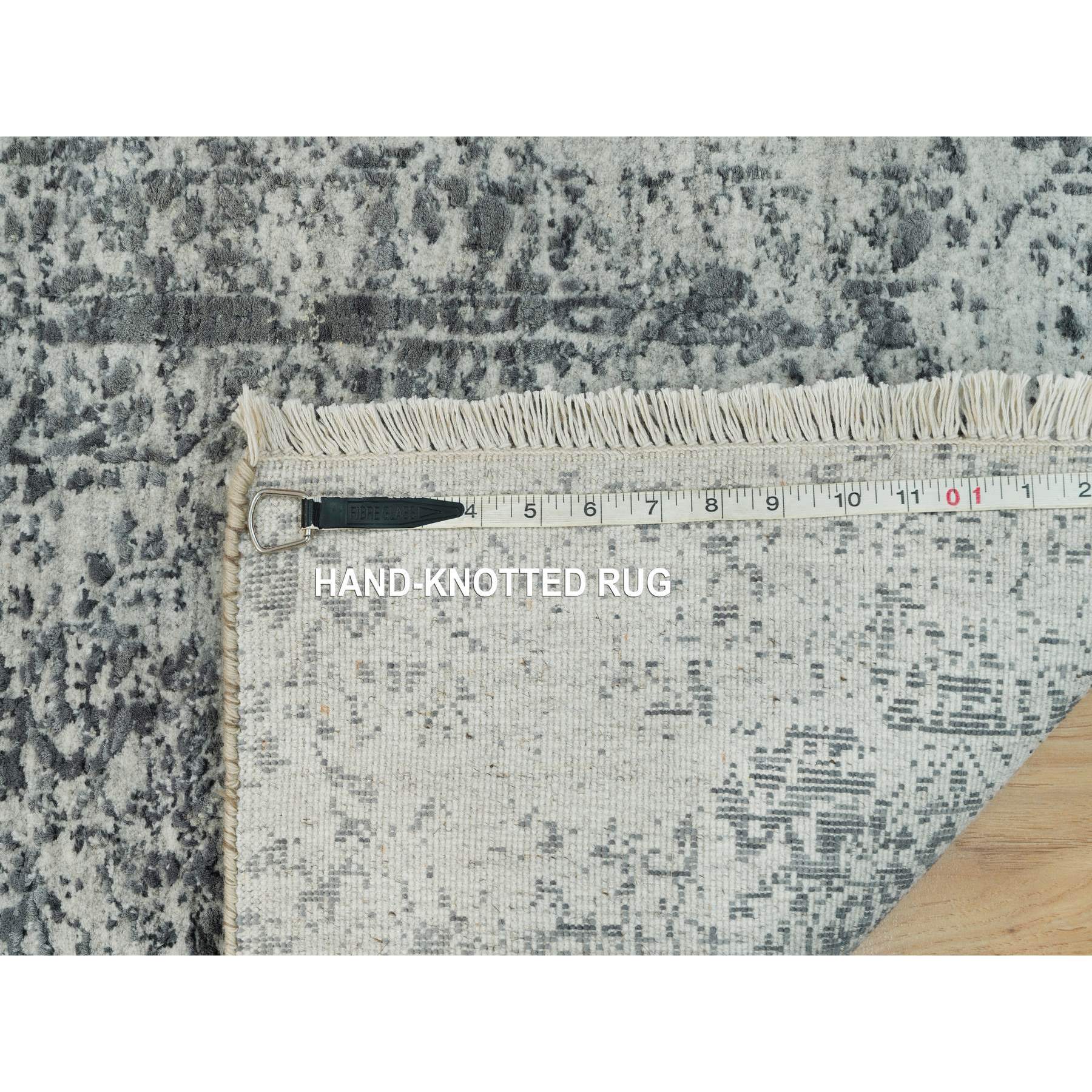 2'x3' Stone Eagle Gray, Wool And Silk, Broken Persian Design, Hand Knotted Mat Oriental Rug HR90207 - Image 8