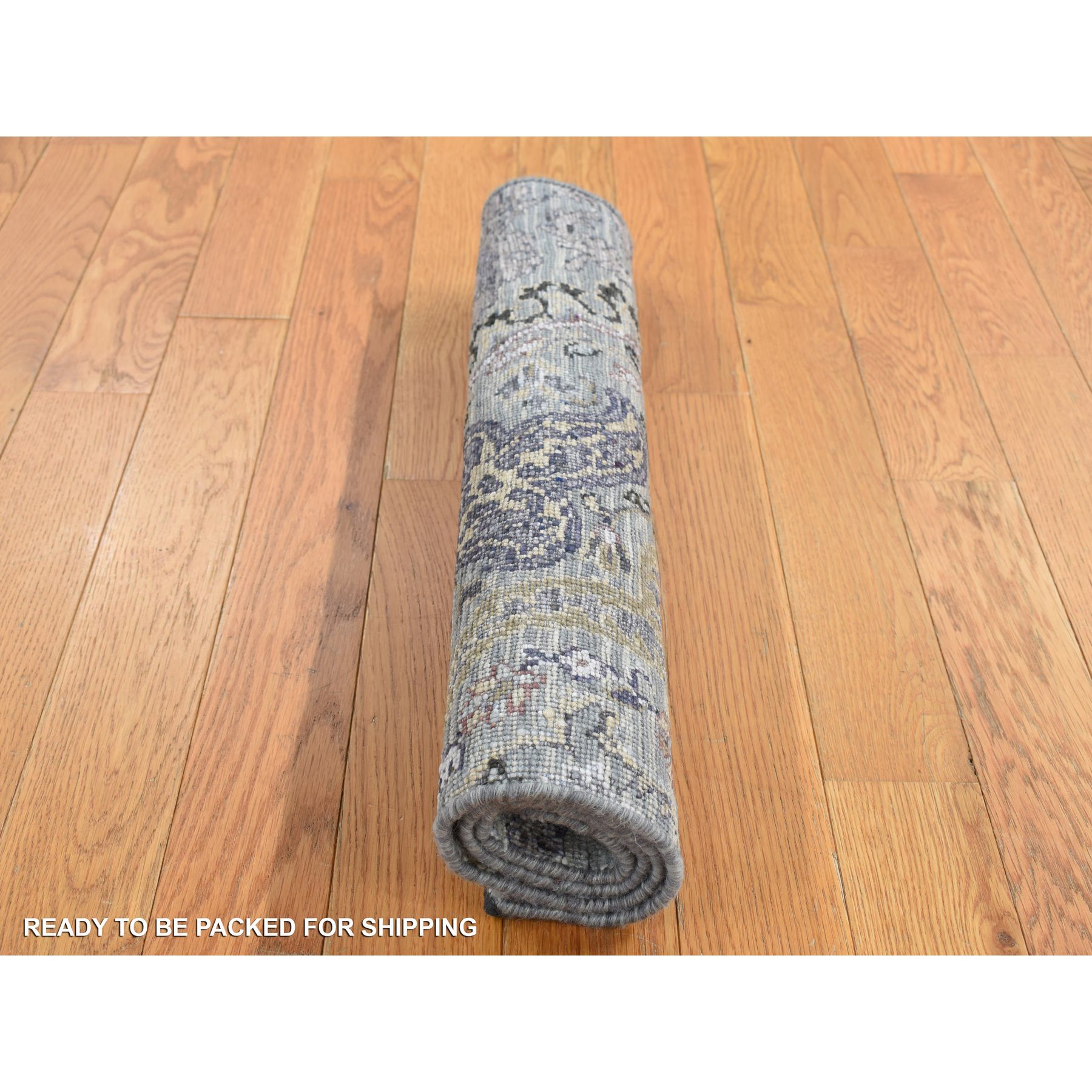 2'x3'1" Goose Gray, THE MAHARAJA, Pure Silk with Textured Wool, Hand Knotted, Oriental Rug HR87782 - Image 7